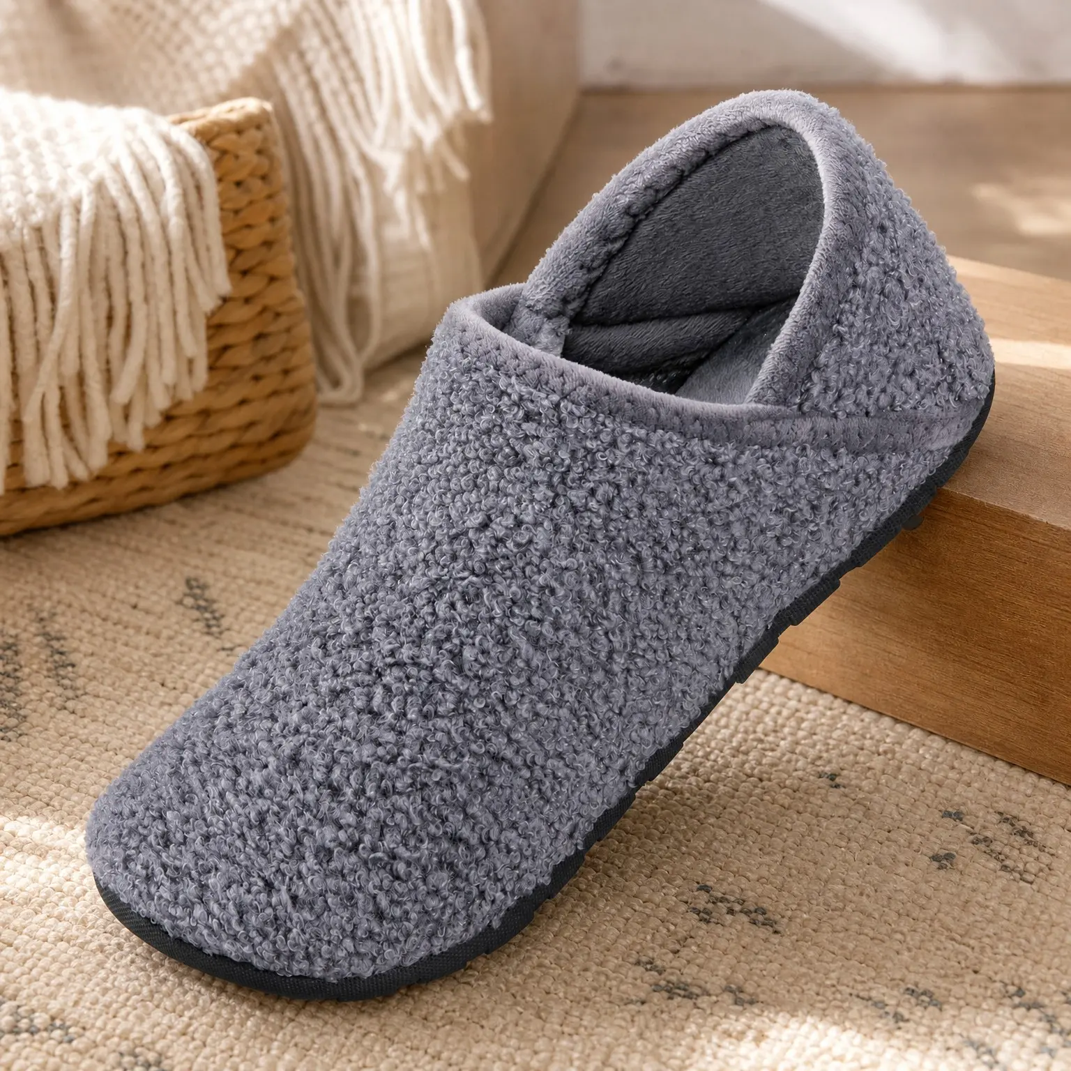 Women's Men's Fuzzy Fur Non-Slip House Slippers Warm Closed Back Indoor Outdoor Shoes Barefoot Slipper SocksGift