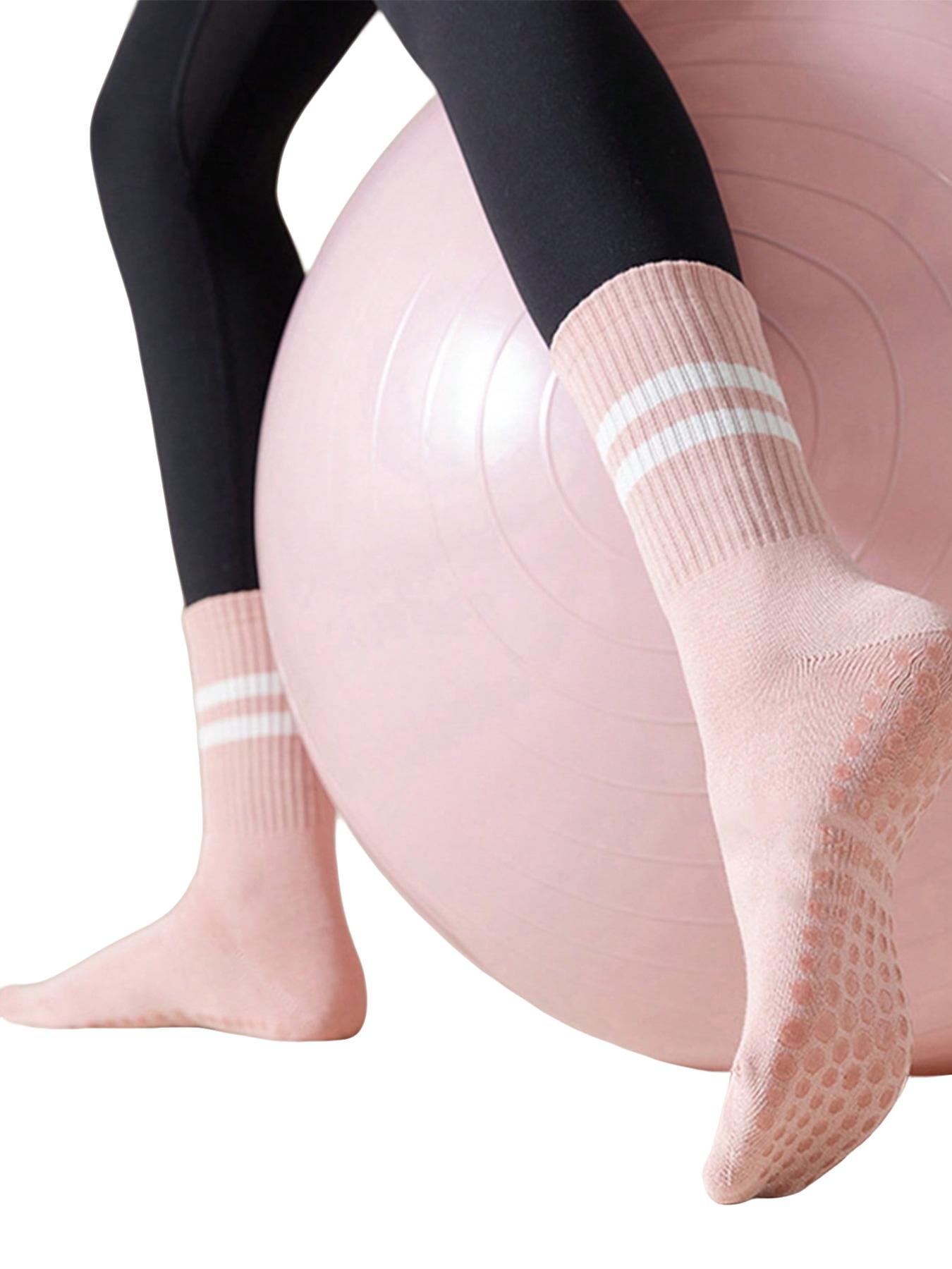 Women's Anti-Slip for Yoga Pilates Gymnastics, Breathable Sweat-Absorbing Mid-Calf Socks, Athletic Grip Sock, Sporty Plain Design, All Seasons Wear