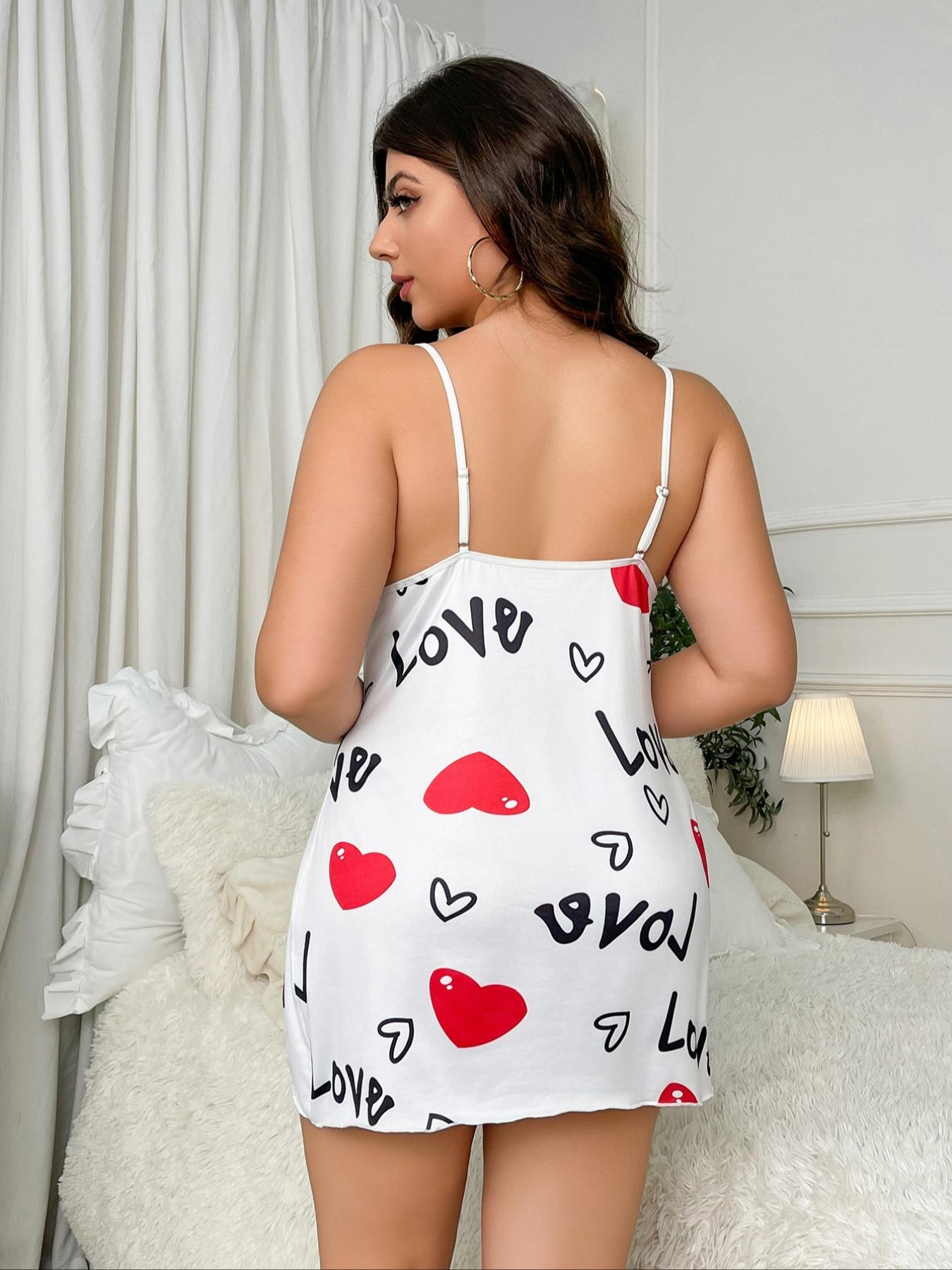 【Plus Size】 Women's Heart & Letter Print Contrast Lace Bow Decor Fitted Spaghetti Strap Nightdress, Split Thigh Cami Nightgown, Women's Plus Sleepwear & Homewear for Summer, Dresses for Women, Summer Wear 2024