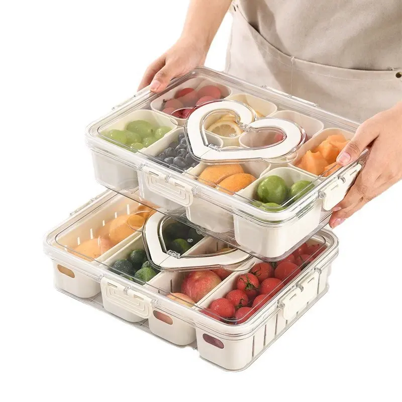 1 Pack Heart Shaped Portable Snack Tray with Lid, 4/8 Compartment Divided Clear Storage Organizer, For Fruits, Candies, Nuts & Veggies, Ideal For Road Trips & Party Use