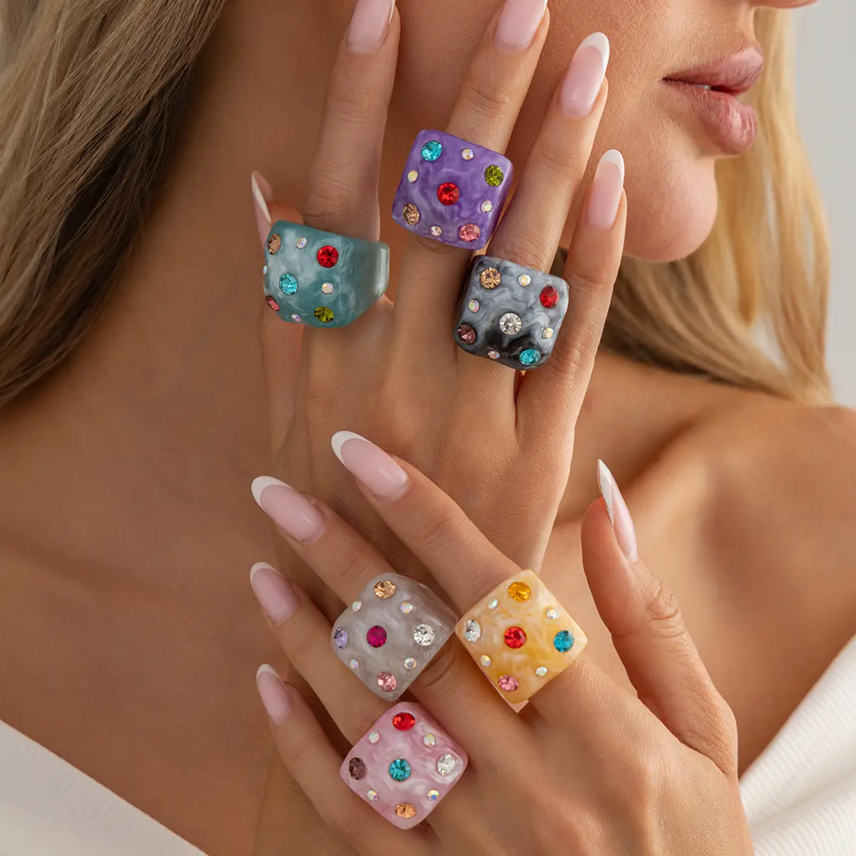 Main Character Energy Chunky Square Resin Ring Baddie Y2K Viral Marbled Acrylic Dome Ring with Colorful Rhinestones Effortless Glamour Statement Jewelry for Women tiktokshopbacktoschool