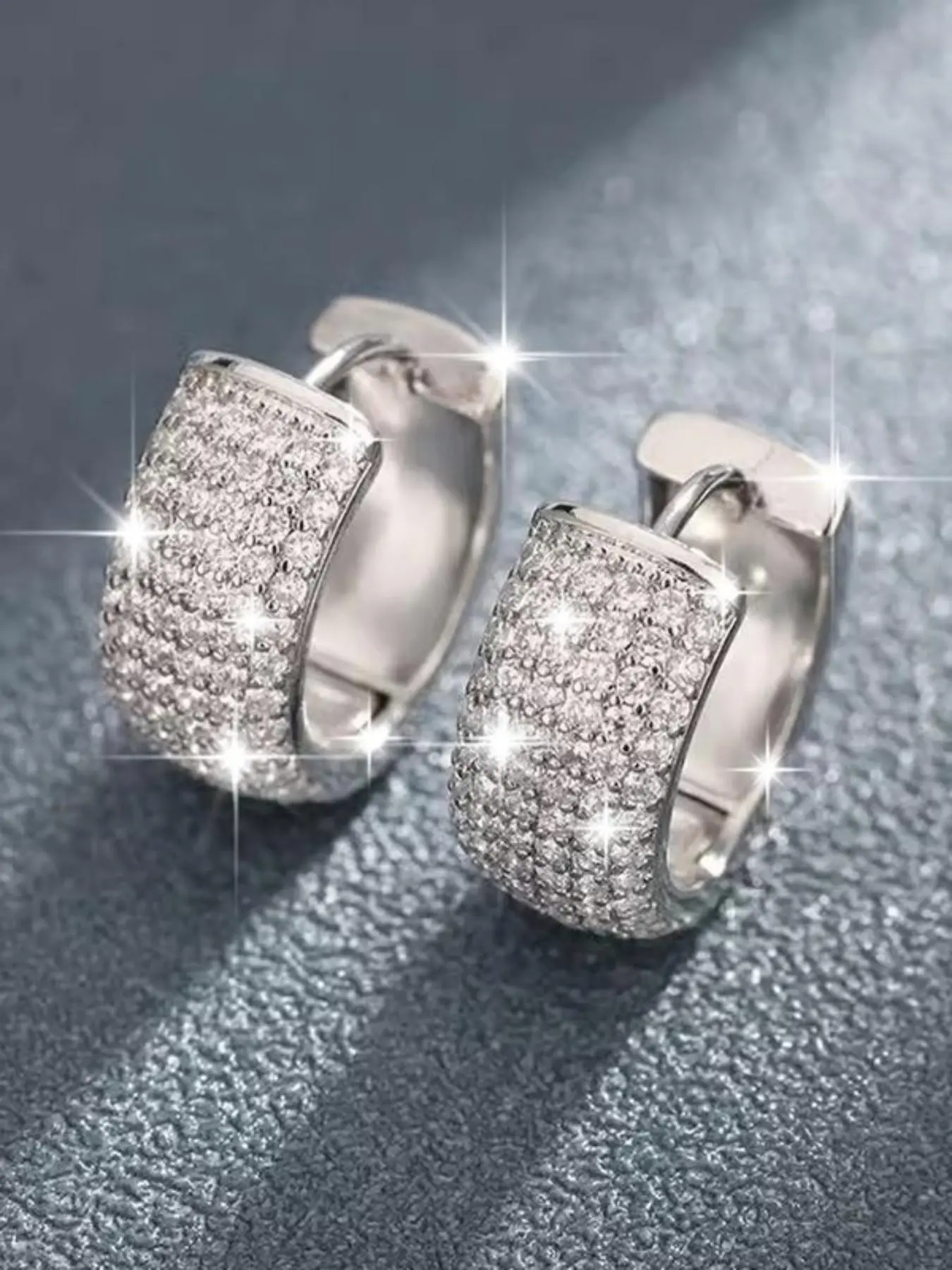 Silver Color Tragus Earrings, Hypoallergenic Lightweight Zircon Studs, Perfect for Sensitive Ears, Unisex Jewelry Gift