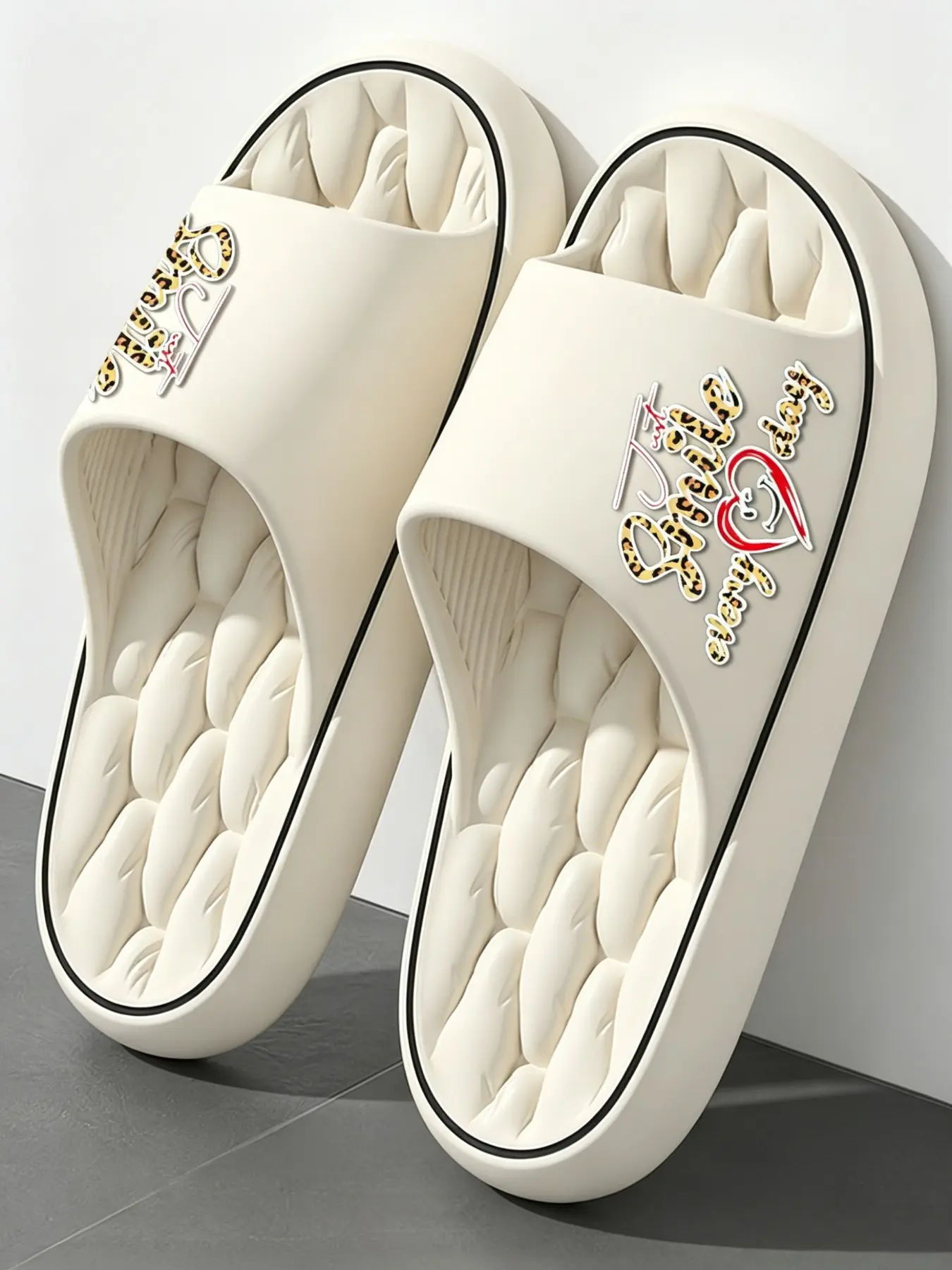 Leopard Print Smile Heart Graphic Cloud Slides, Ultra Soft Eva Pillow Slippers, Non-Slip Casual House Slides for Women, Cozy Indoor Slides, Indoor & Outdoor.Runs small, wide feet please size up one size.