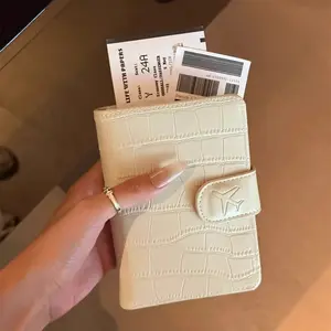 Travel Passport Holder Wallet – Multi-Functional Document Organizer for Passport, Boarding Pass & Cards, All-in-One Travel Essential