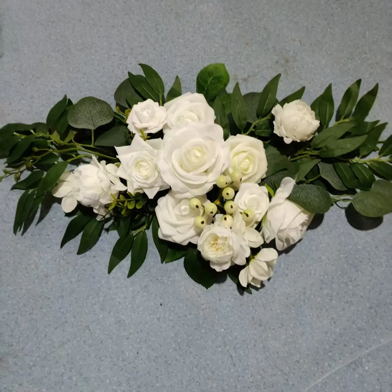 Single Rose Eucalyptus Door Sign Floral Art, Korean Minimalist Forest Style Artificial Flower Decorations, 50cm Horizontal Hanging Decor, Wedding Reception Sign