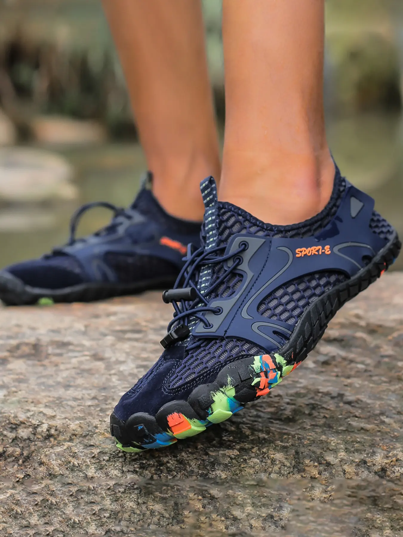 Men's Summer Outdoor Ultra-Light Casual Breathable Swimming Shoes for Rafting, Hiking, and Outdoor Adventures