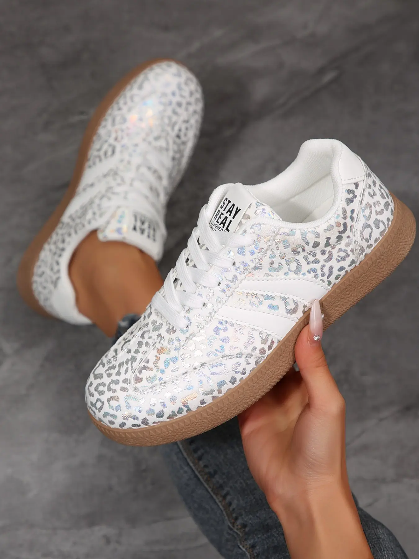 Women's Comfortable Breathable Low Top Casual Sneakers, Preppy Style, Ideal for Vacation and Streetwear, All Seasons