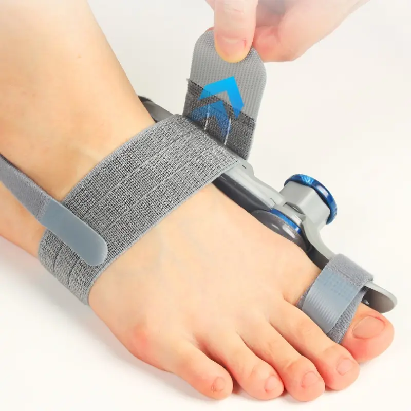 Adjustable Hallux Valgus Orthosis with Knob, Independent Heel Strap, Easy Fixing, 3D Dynamic Correction, All Season Use