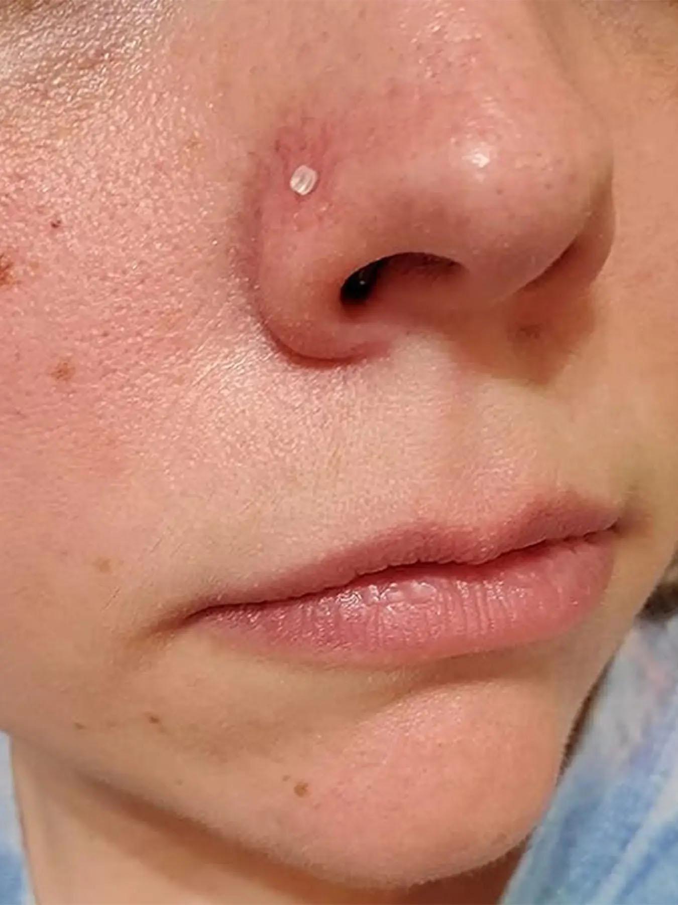 Unisex Transparent Nose Ring, 20pcs/set L-shaped Straight Nose Ring, Nose Studs, Nose Ring Holder, Nose Ring Kit, Nose Piercing Kit, Fashion Accessorie for Men and Women