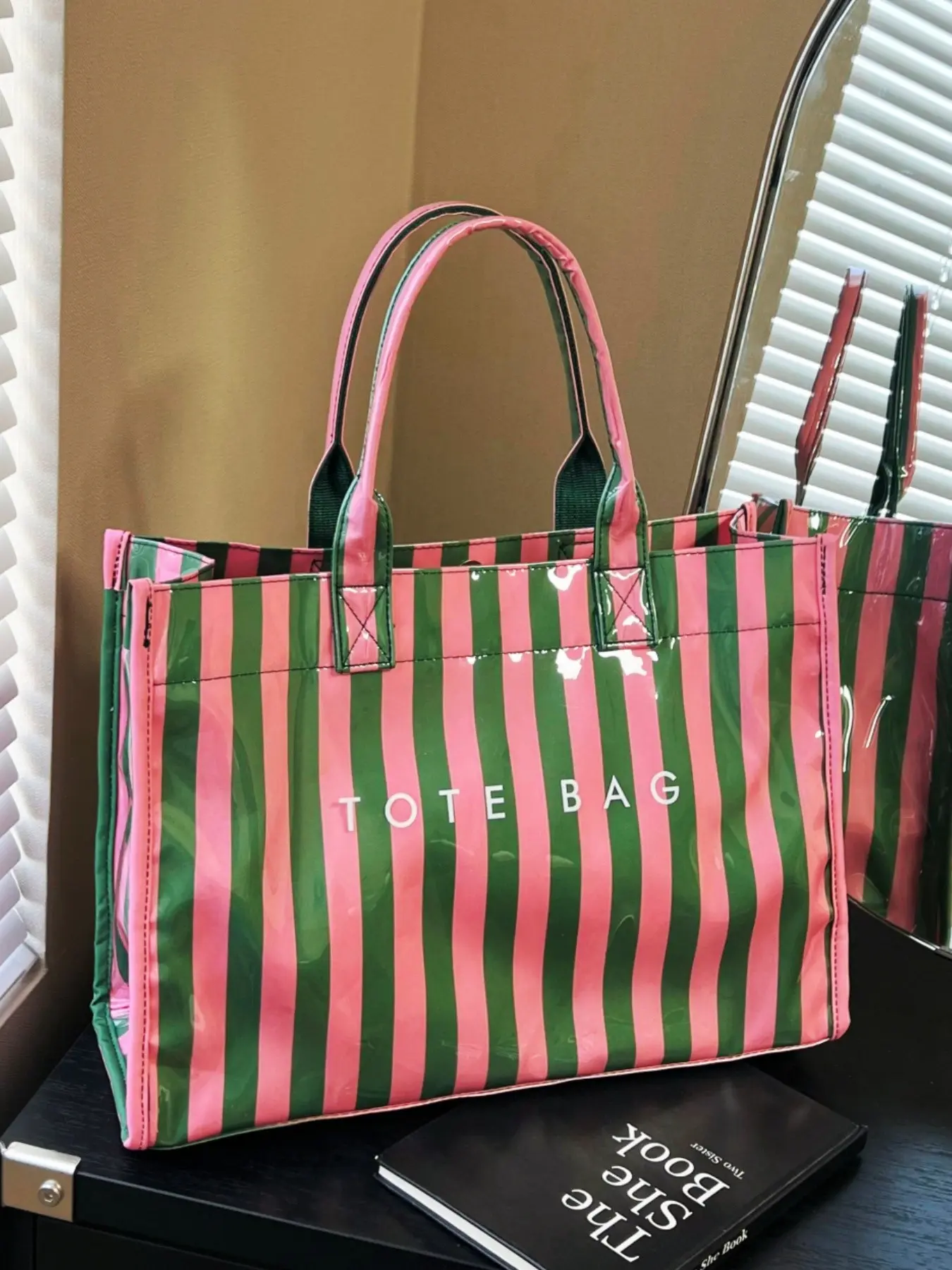 2026 New Glossy PVC Waterproof Striped Tote Bag, Commuter Tote, Casual Commuting Bag, Large Capacity Lightweight Travel Shopping Bag, Mom Baby Outing Bag, Mommy Bag, Student School Bag