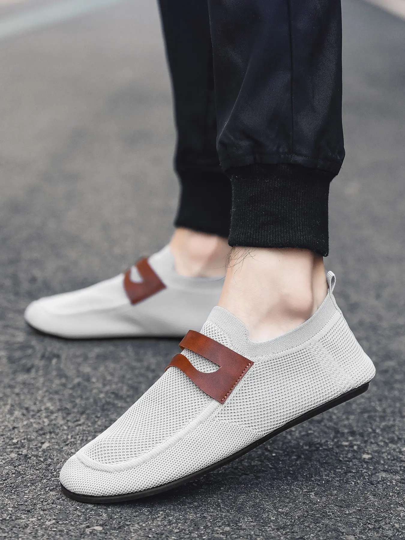 Men's minimalist casual sports walking shoes, portable training shoes, anti slip one foot training shoes, suitable for fitness and home use.