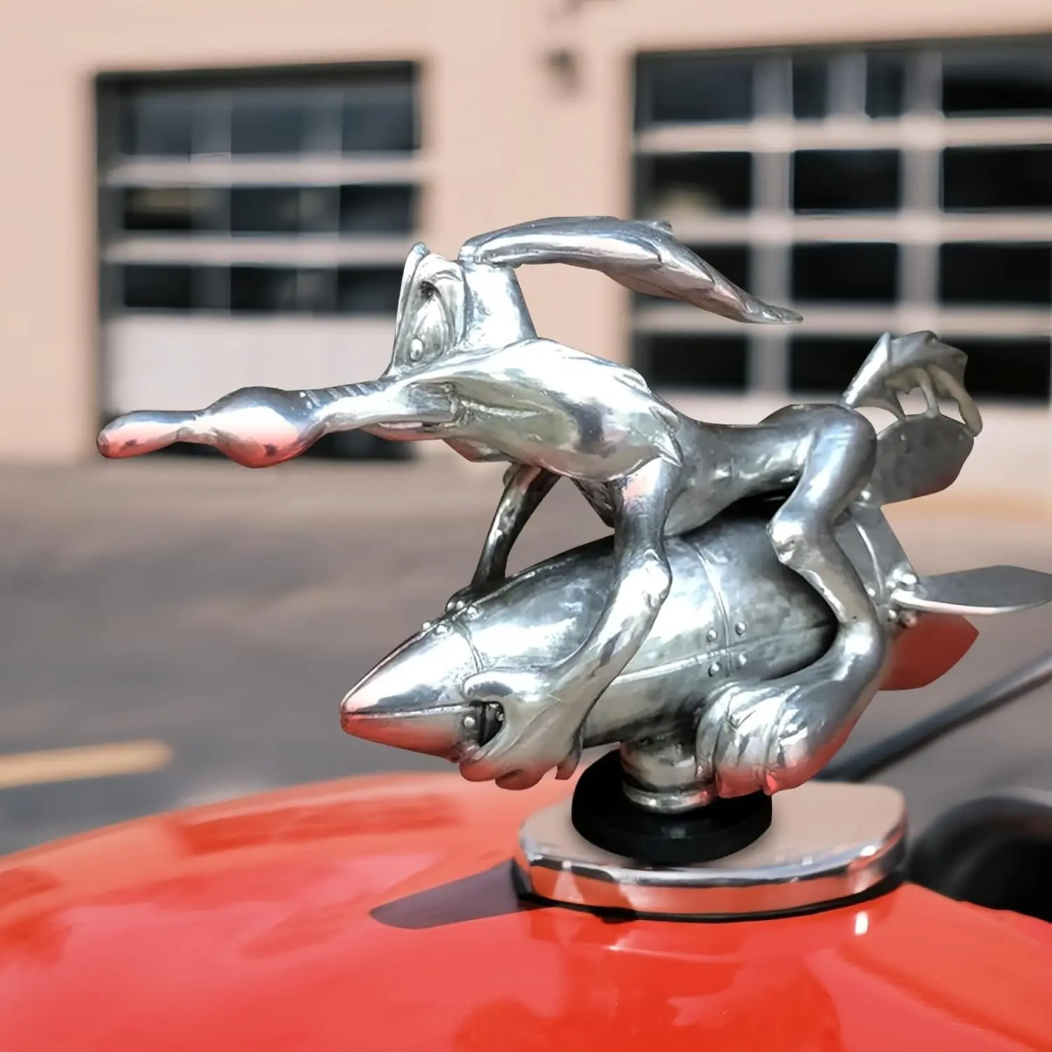 Hood Ornament Cartoon Vintage Car Ornaments Inspired by The Classic Animation Metal Rocket Hood Decoration Suitable for All Types of Cars Bonnet Motorcycles Styling