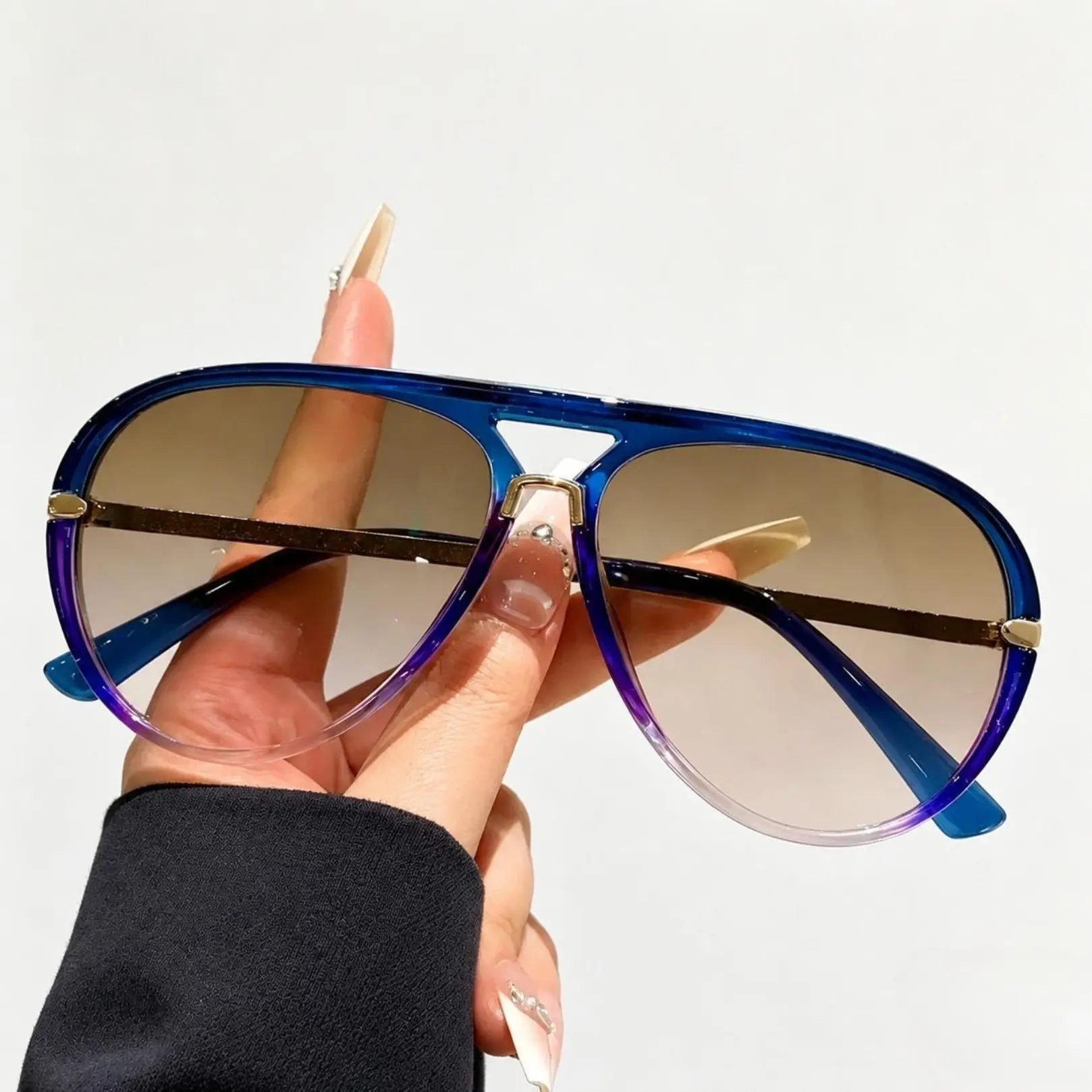 Women's Retro Aviator Sunglasses, Stylish Gradient Multi-Color Shades for Outdoor Activities and Casual Street Style, Streetwear Sunglasses, Stylish Sunglasses