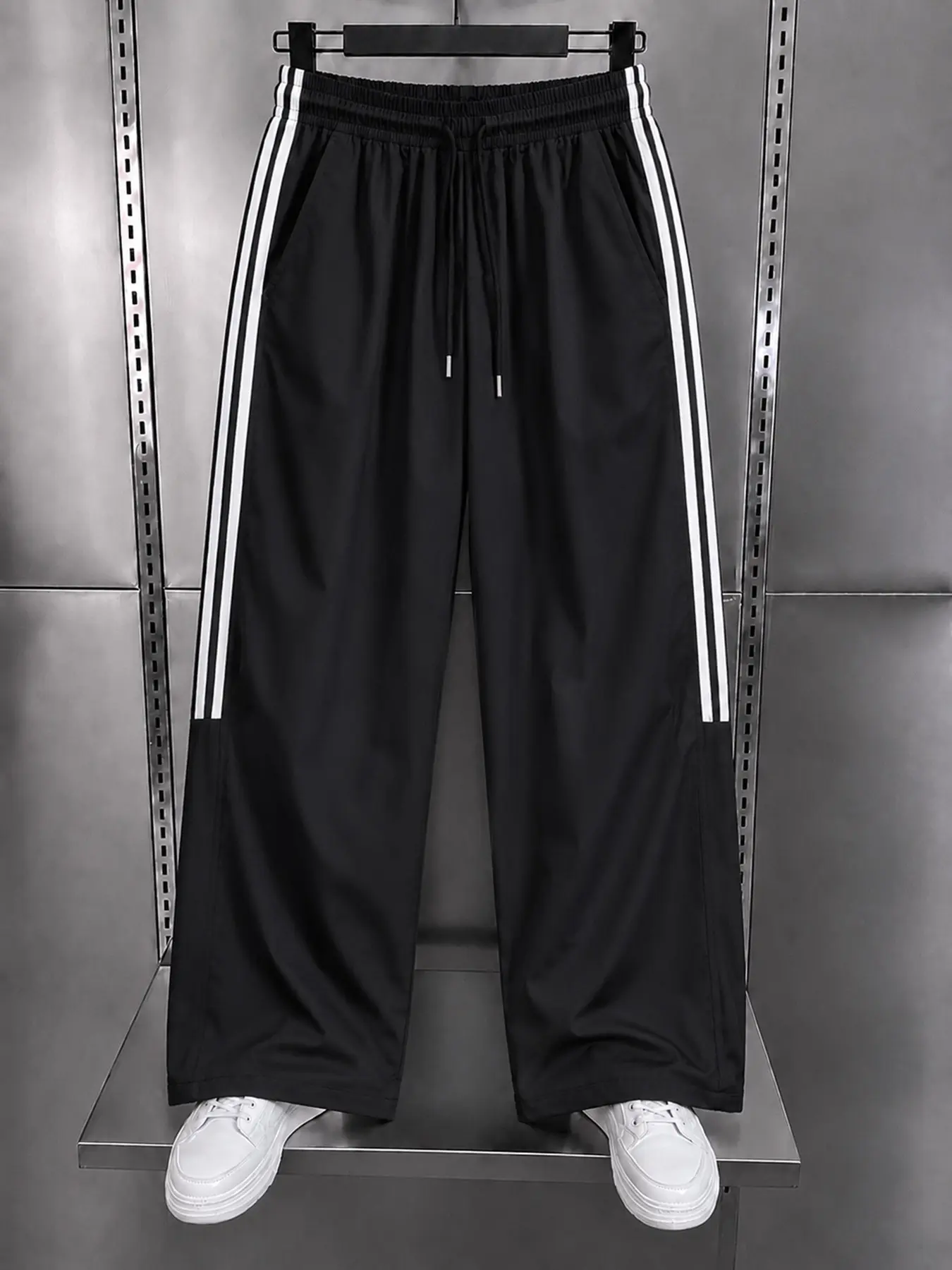 Men's Wide Leg Track Bottoms, Double Side Stripe Joggers, Loose Fit Drawstring Sports Trousers with Pockets, Athleisure Streetwear for Workout, Running, Gym, Travel, Holiday, Walking, Campus, Lounge, Outdoor & Daily Wear, Athleisure Style Bottoms