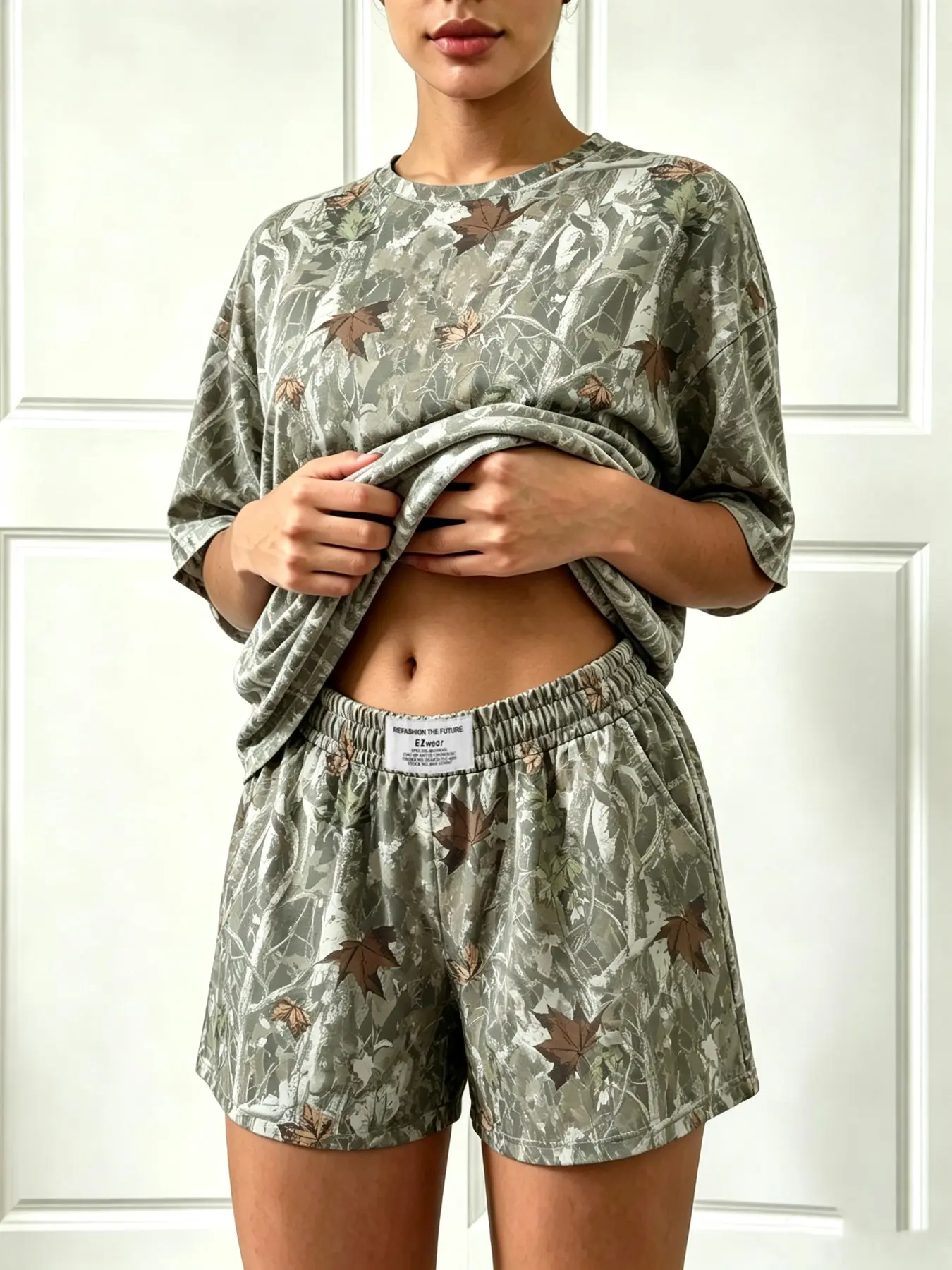 2 Piece Camo Sports Set for Women, Loose Fit Short Sleeve Top & Elastic Waist Shorts, Casual Daily Camping, Outdoor Matching Set, Comfortable and Stylish