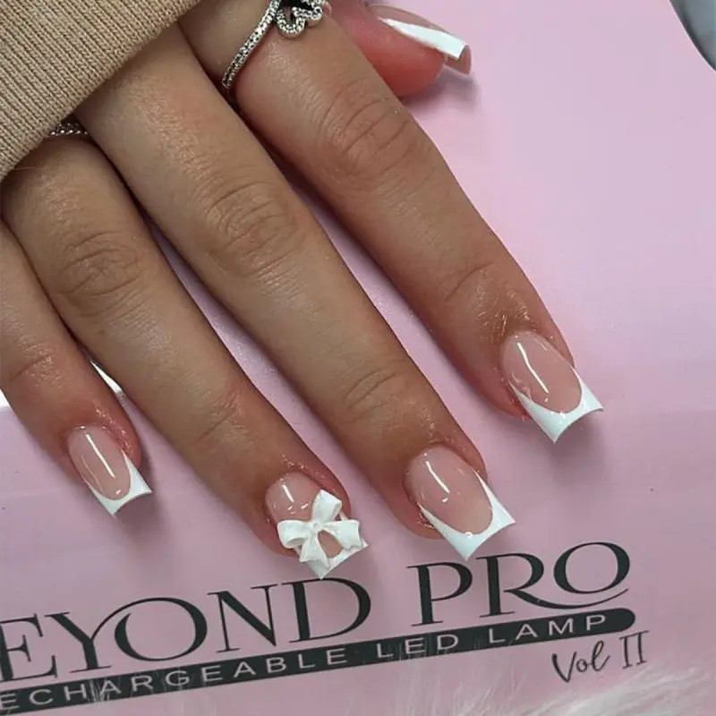 Handmade French Style White Bow Press On Nails Premium Fake Nails Set For Women Back To School Fall Deco Reusable Almond Shape False Nails For Daily Party Outfit Decoration