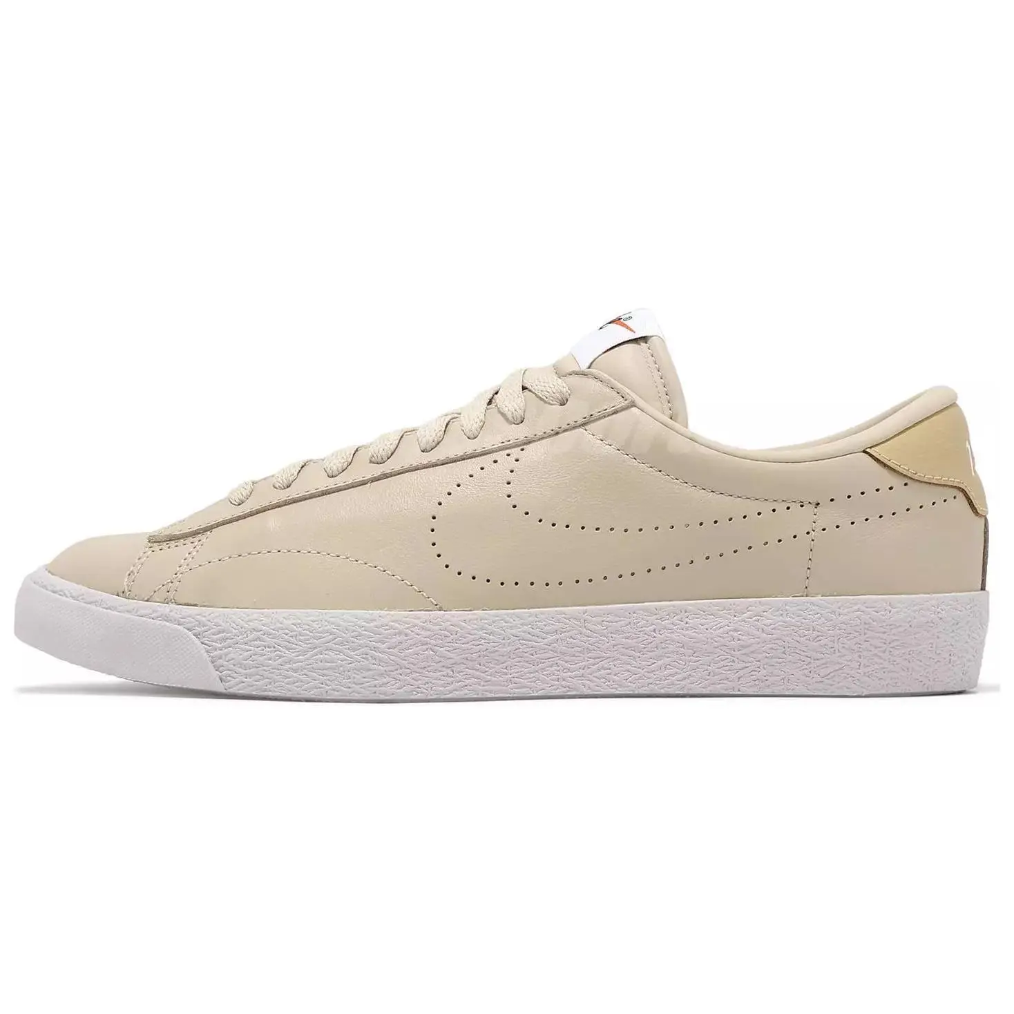 Nike Tennis Classic AC 'Sanddrift' HM4648-110