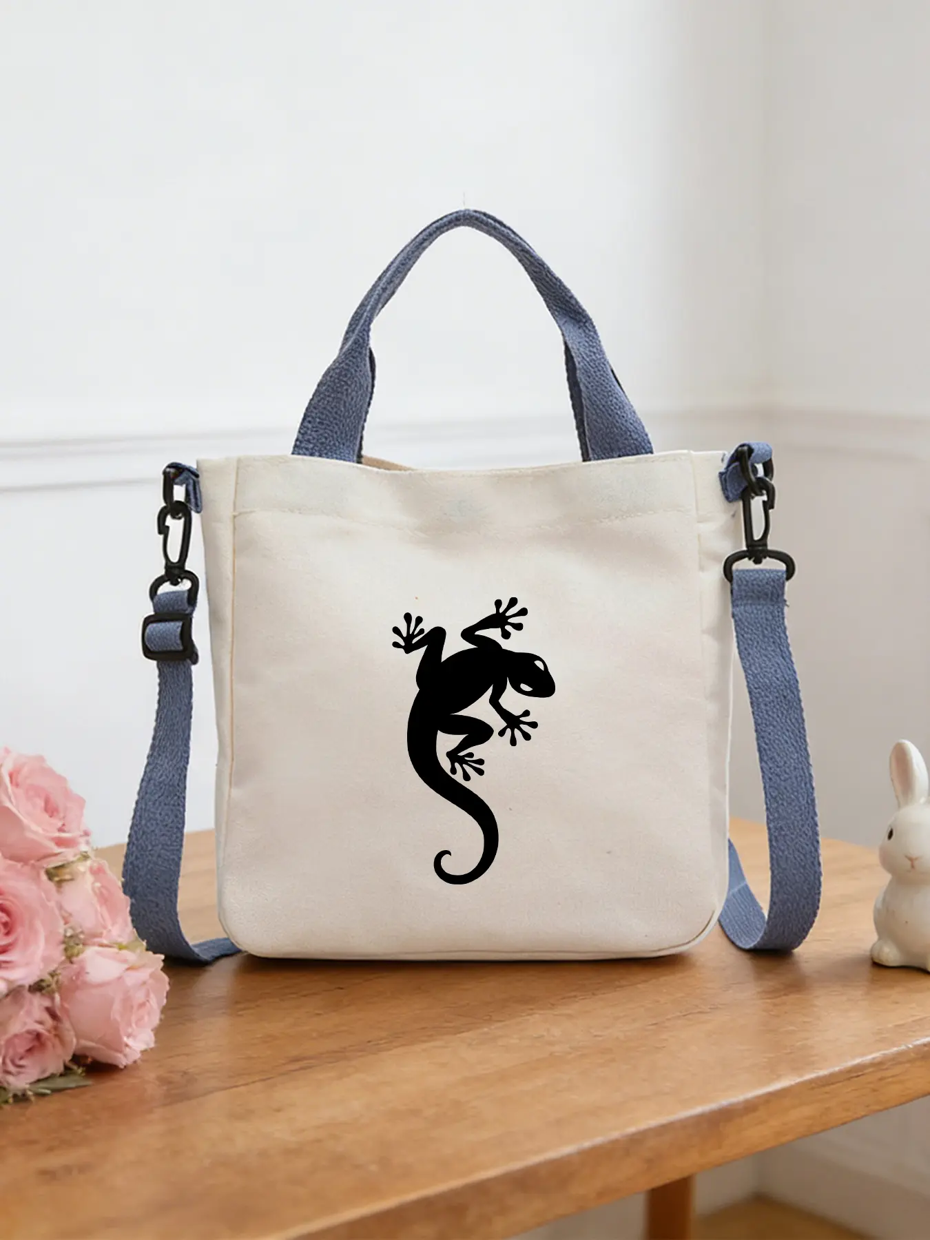 Gecko Pattern crossbody bags, shoulder bags, handheld shopping bags, cosmetic bags and tote bags, ideal for daily shopping and commuting, trendy fashion items and perfect gifts.