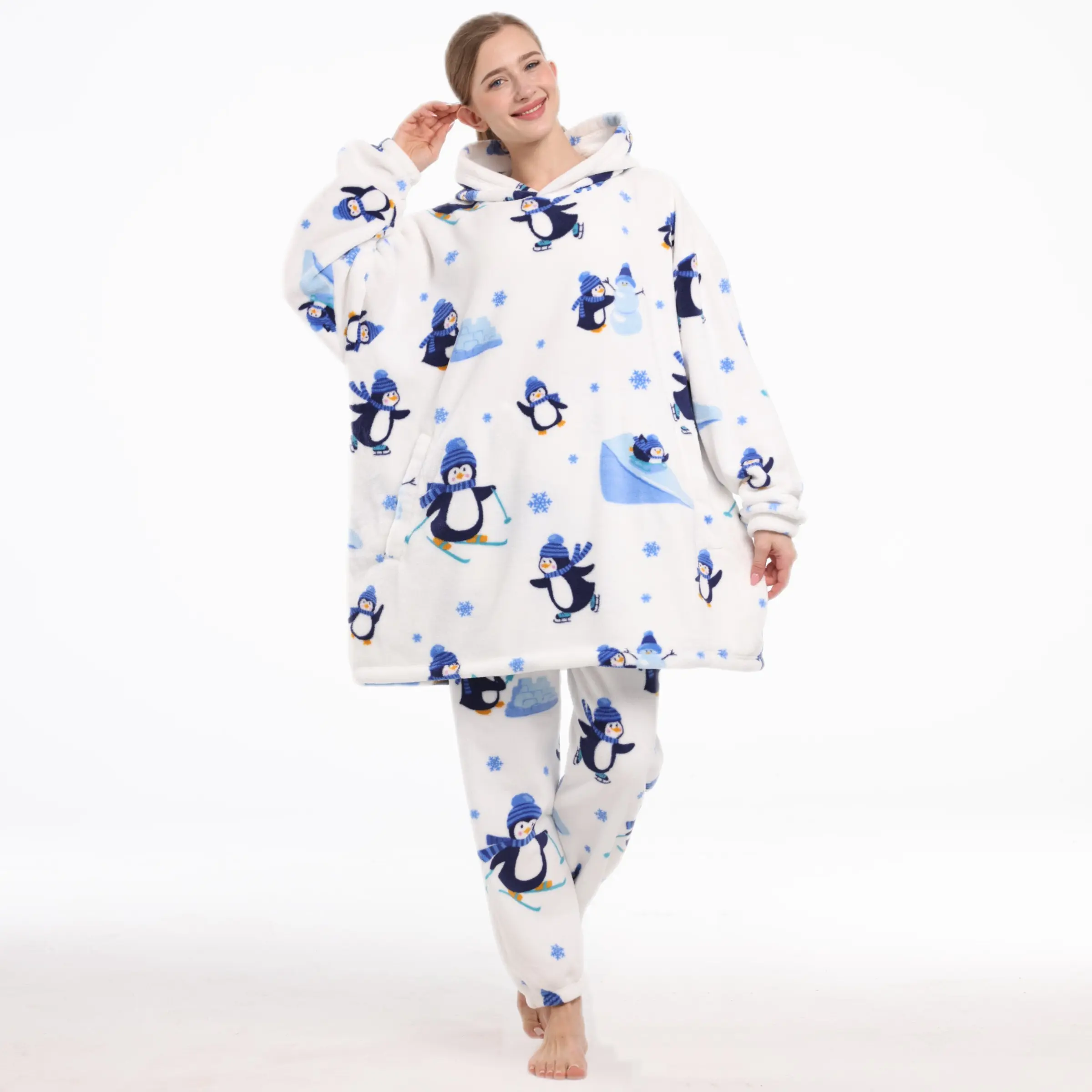 Autumn Winter Thickened Coral Fleece Penguin Print Set, Wearable Hooded Pockets, Warm Comfortable, Unisex