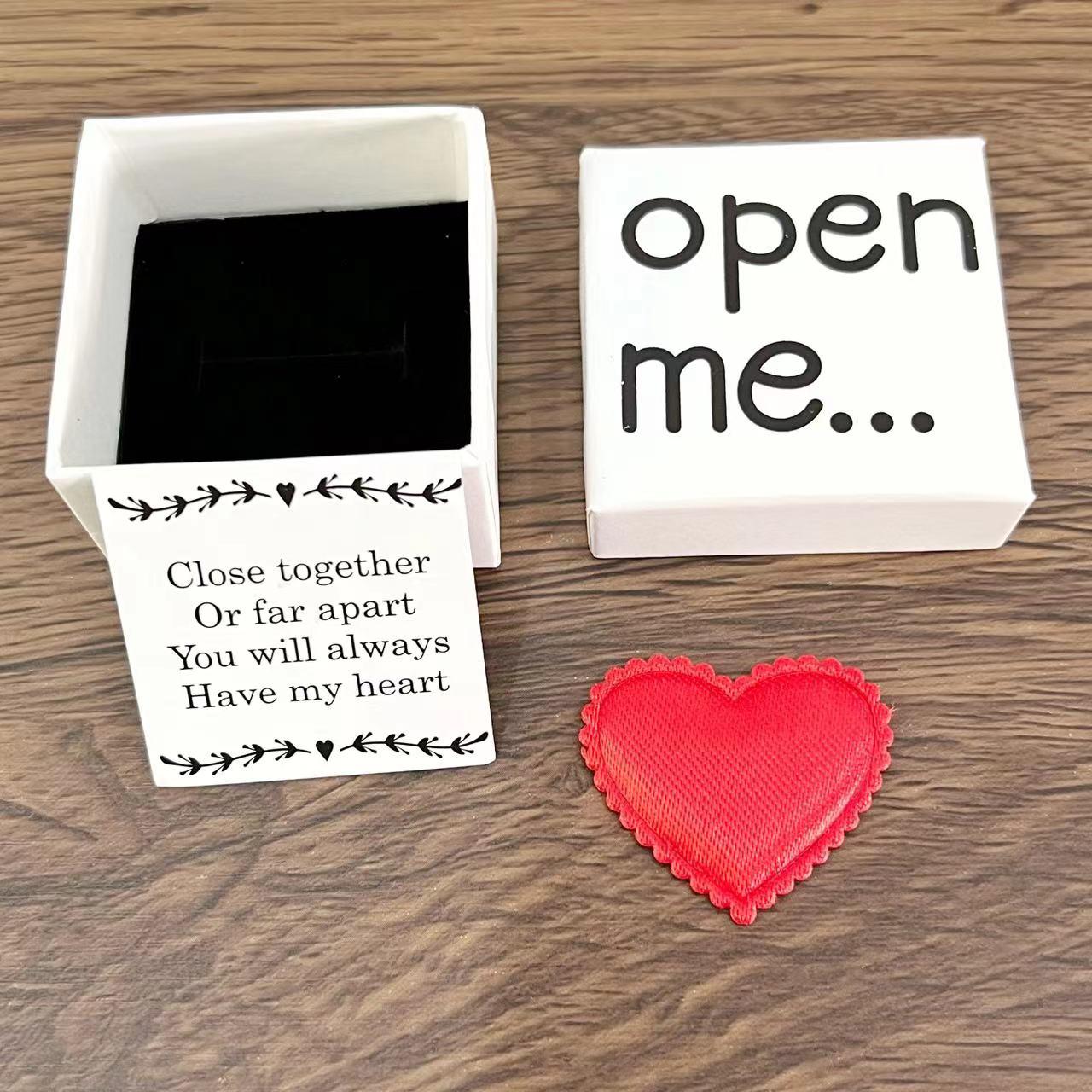 Mini Gift Set, 1 Set Including 1 Count Heart Shaped Pendant & 1 Count Gift Card & 1 Count Gift Box, Themed Romantic Gift Box, Gift for Boyfriend & Girlfriend, Party Gift