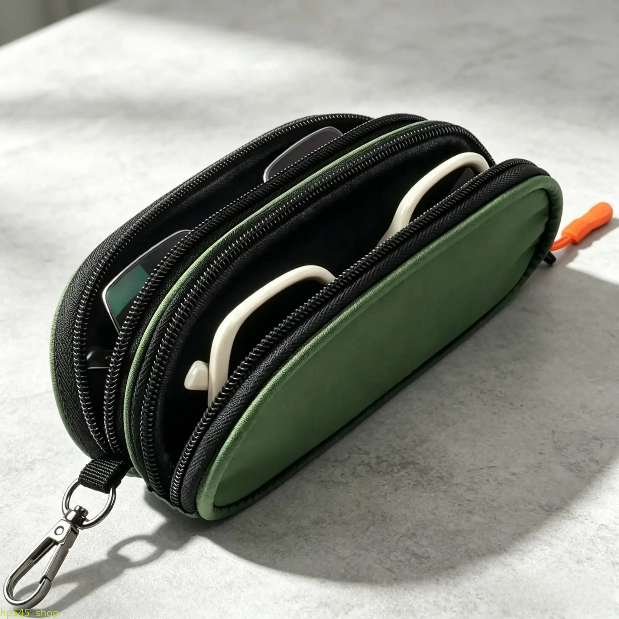 Dual-Compartment Soft PU Leather Sunglasses Case - Casual Unisex Portable Eyewear Organizer, Eyeglasses Holder with Zipper & Keychain Hook for Daily Use & Travel Glasses Storage, Zipper Closure