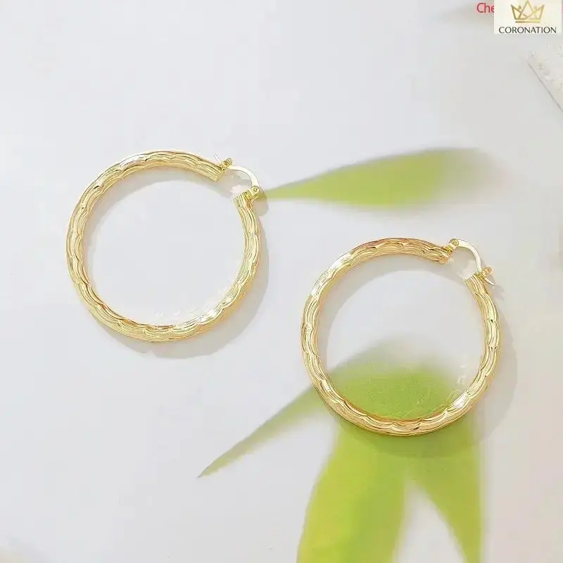 14K Gold Plated Hoop Earrings for Women, Trendy Textured Wave Huggie Hoops with Faceted Sparkle Finish, Lightweight Minimalist Statement Jewelry, Comfortable Everyday Earrings for Office, Date Night, Party & Gift Giving