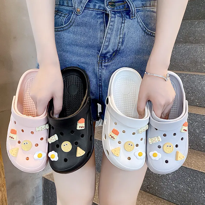 New women's summer half-slippers with soft soles, non-slip, couple's style, suitable for outdoor wear, small biscuit hole shoes