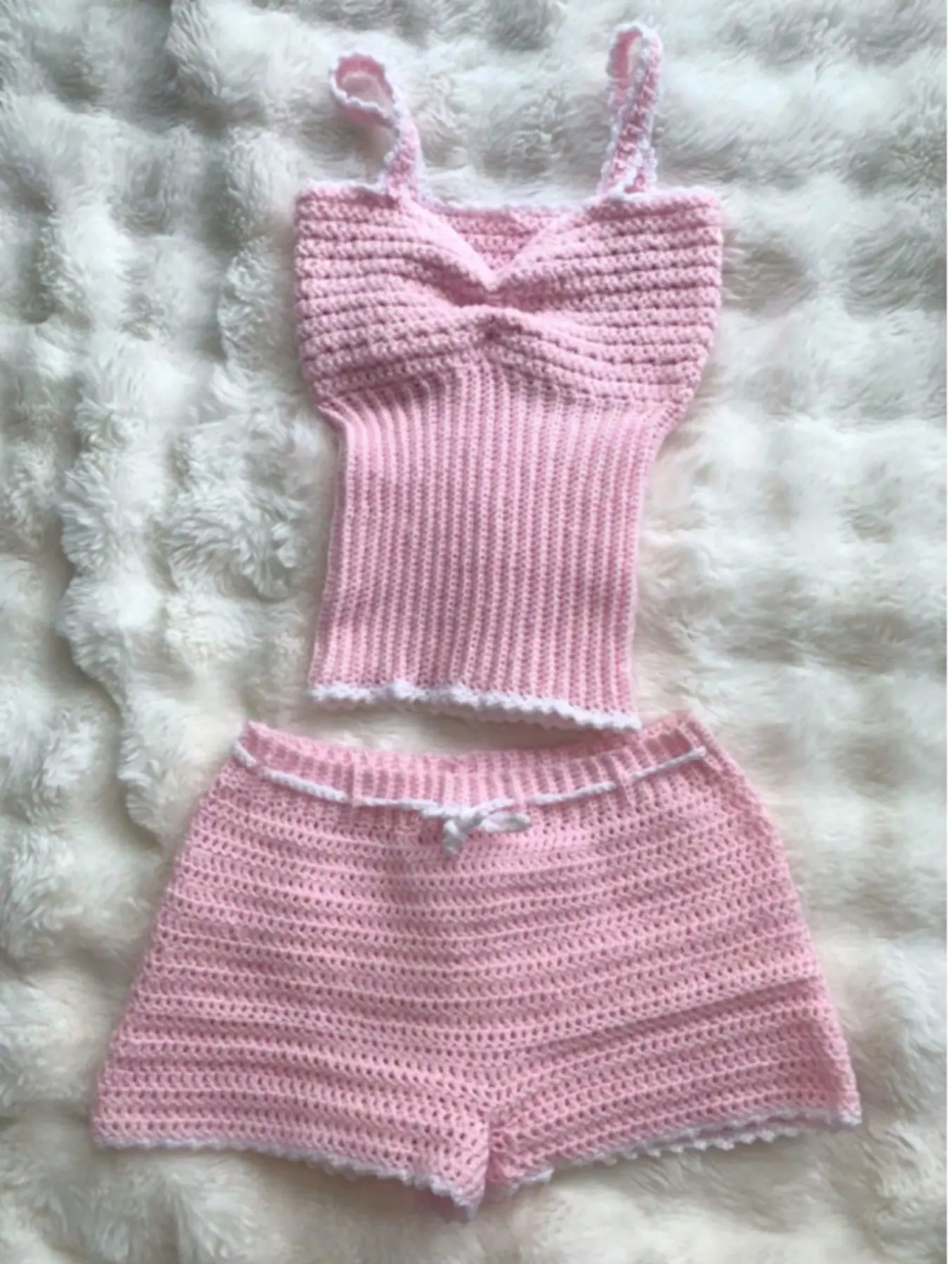 Sweet Knit Two-Piece Shorts Set, Sexy Hooked Yarn Top, Sweet Halter Backless Vest, Perfect for Summer Casual Wear, Comfortable & Stylish Design