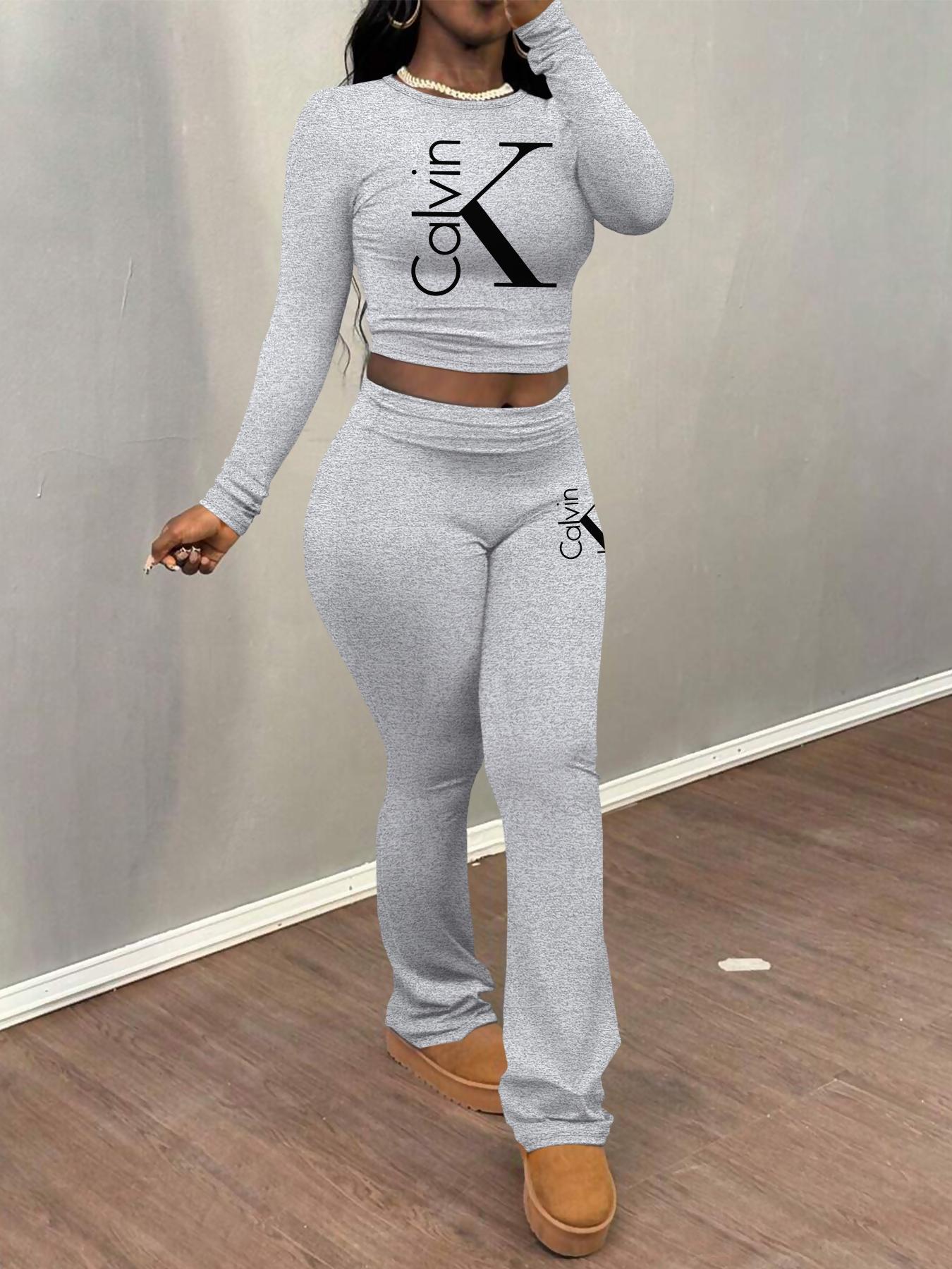 Cakvin Letter printing Women's Letter Print Long Sleeve Crop Tee & Plain Flare Leg Pants Two-Piece Set, Casual Fashion Cozy Round Neck Top & Bell Bottom Trousers for Daily Outdoor Wear, Women's Clothing for Fall & Winter