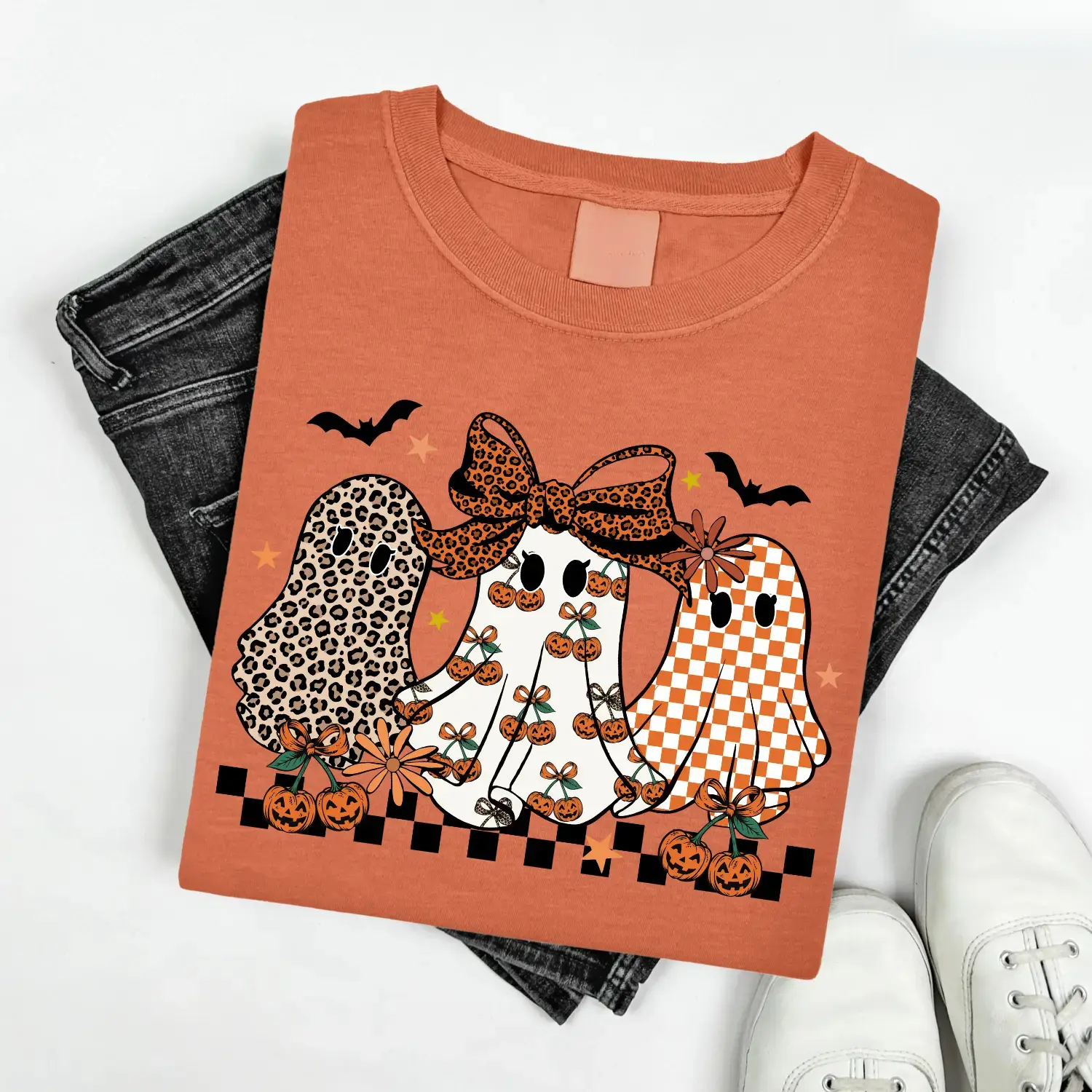 Women's Short-Sleeve Ghost Style Oversize Ghost Graphic T-Shirt - Casual Loose Streetwear Top, Unisex Gift (Full Sizes Available), Oversize Ghost Graphic Women's T-Shirts