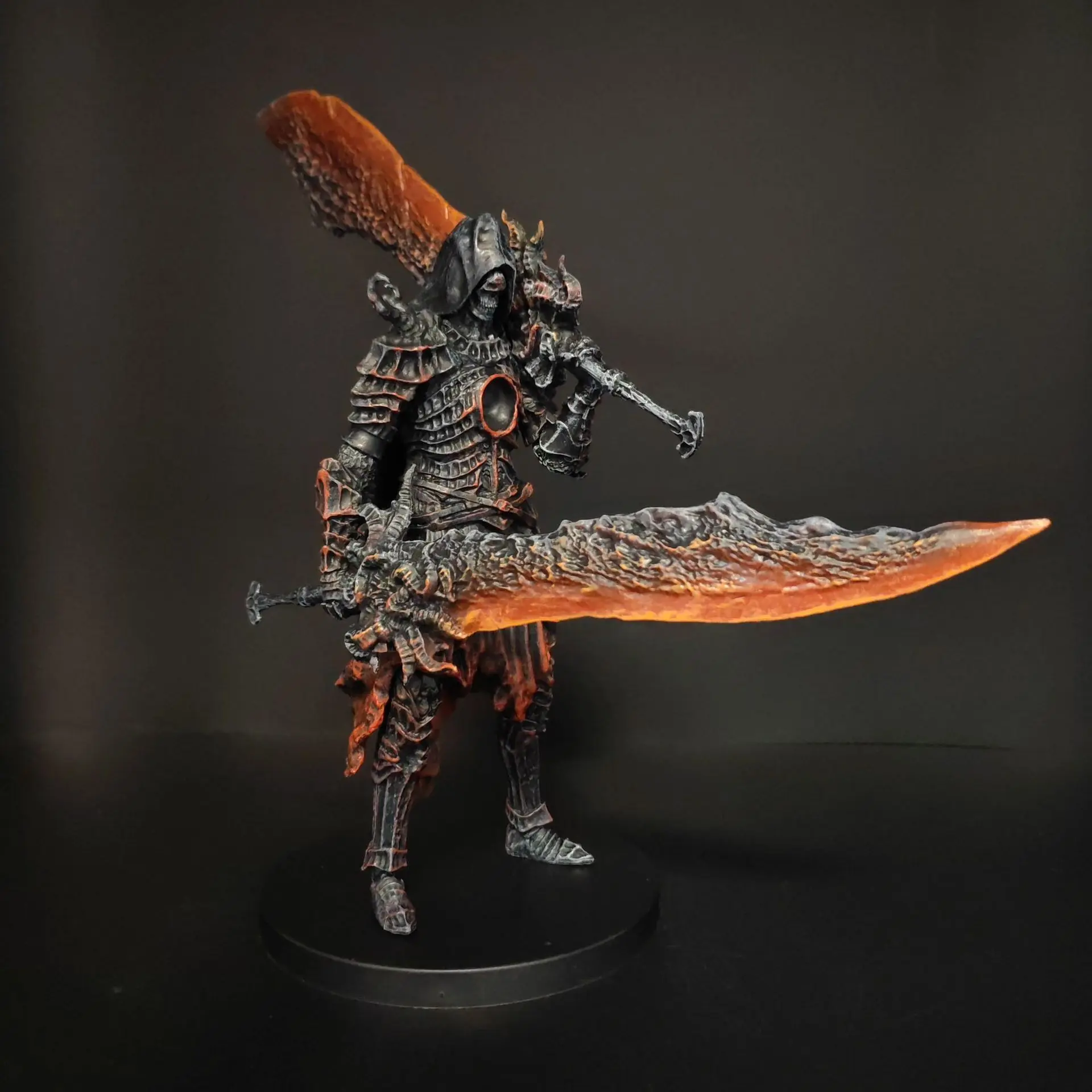 Dark Souls Ring City Dual Sword Knight Anime Figure Model, Collectible Handmade Statue Figurines, Perfect Gift for Fans, High-Quality Detailing, Figurine Collectibles
