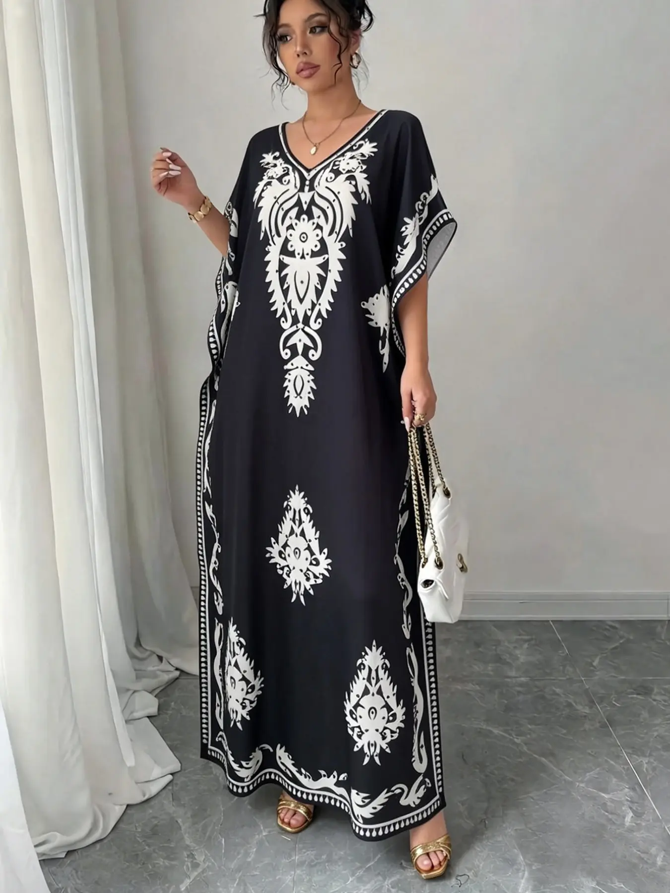 Women's Muslim Print Robe, Summer Casual V-Neck Loose Fit Long Dress, Beach Vacation Cover-Up, Home Wear, All Seasons, Caftan, Beach Kaftans, Ethnic Print Kaftan