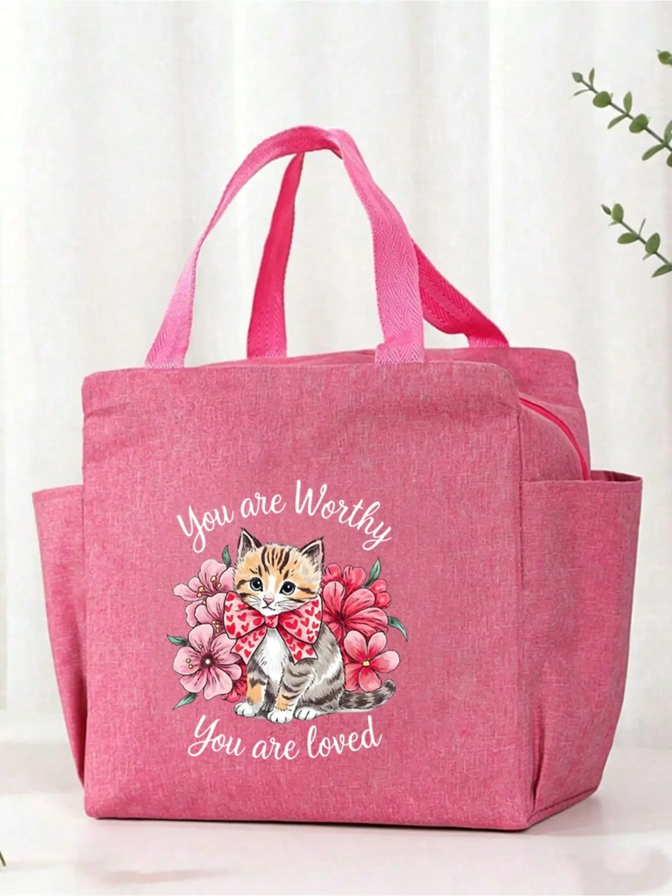 Cute cat print insulated lunch bag set with food bag and cutlery pouch. Heat-retaining, roomy with multiple pockets. Great for students, office workers, picnics and camping.