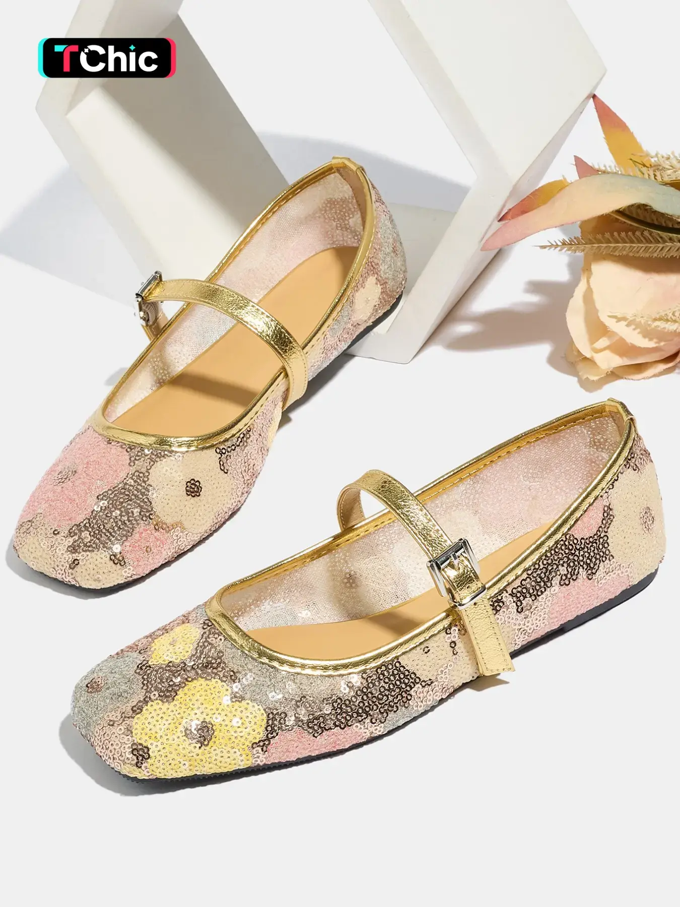 Women's Flat Shoes, Comfortable and Lightweight Mary Jane Flats, Perfect for Summer Commute and Vacation Wear