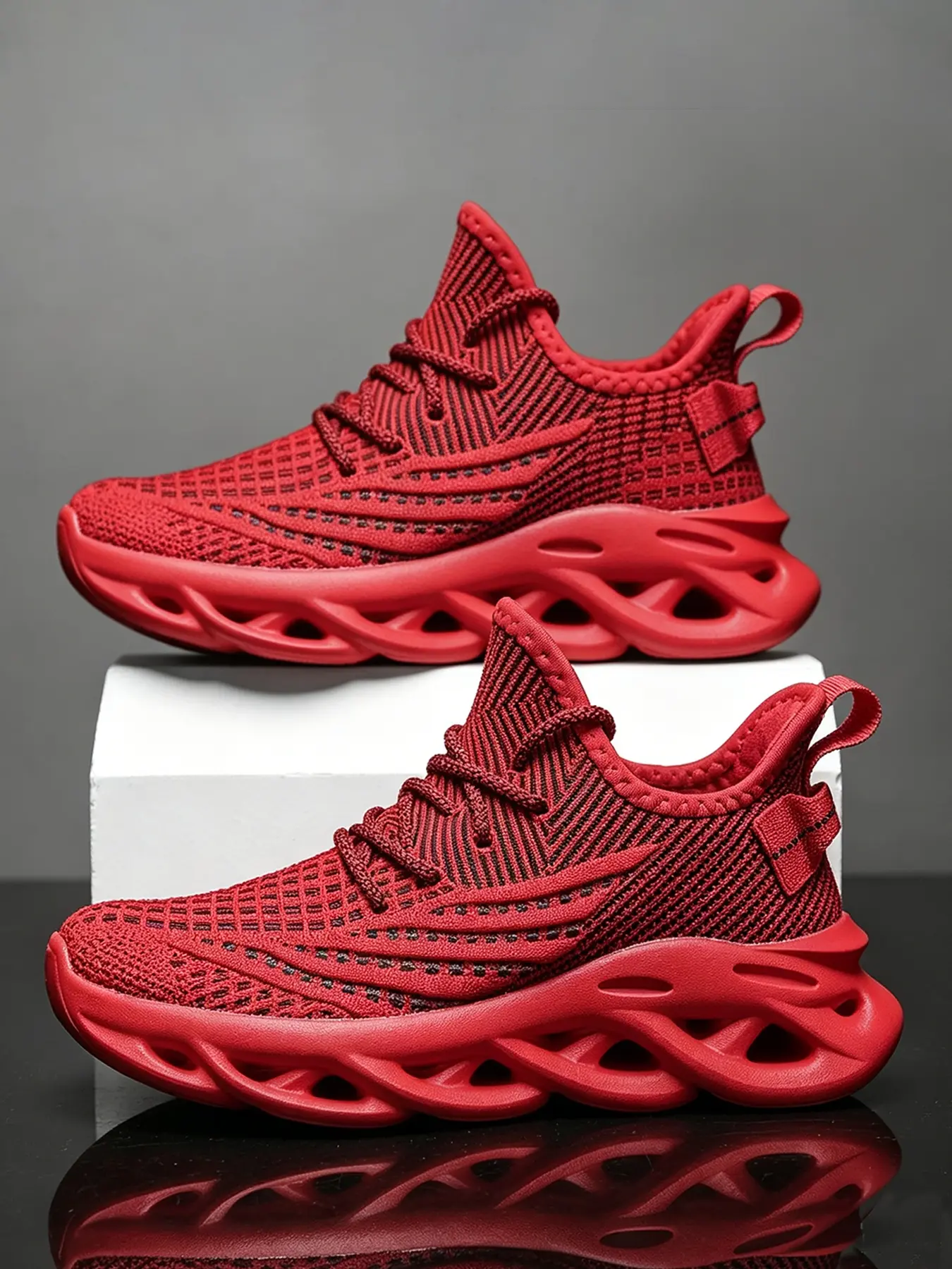 Women Hollow Platform Blade Sneakers Sports Shoes Breathable Fly Knit Sporty Running Shoes Non Slip Cushion Athletic Walking Trainers Multi Color Daily Casual Footwear
