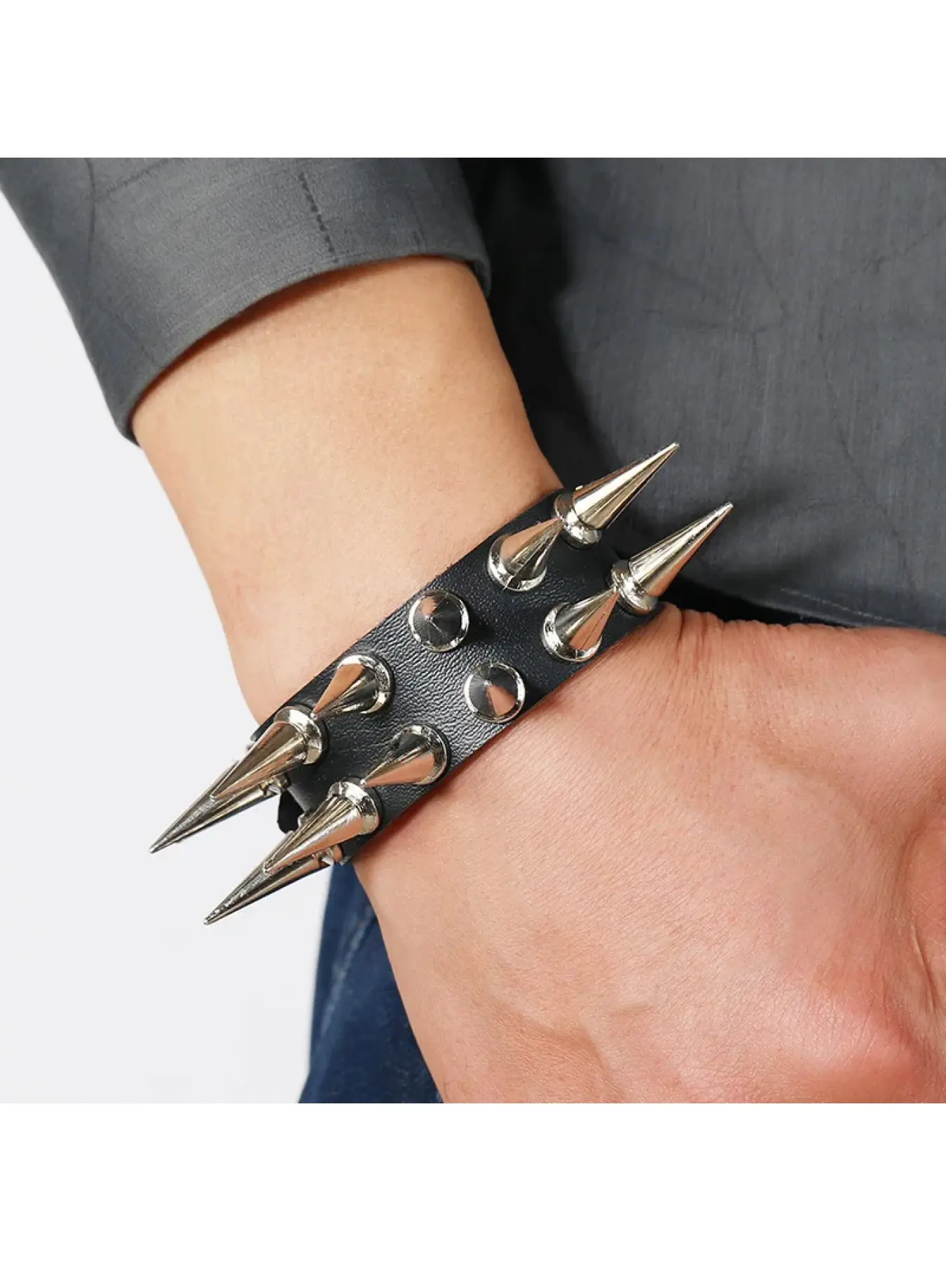 Personality Rock Men's 2-row Spiked Bracelet Bangle For Women Vintage Punk Cosplay Black PU Leather Wrap Bracelet Jewelry Studded Bracelet