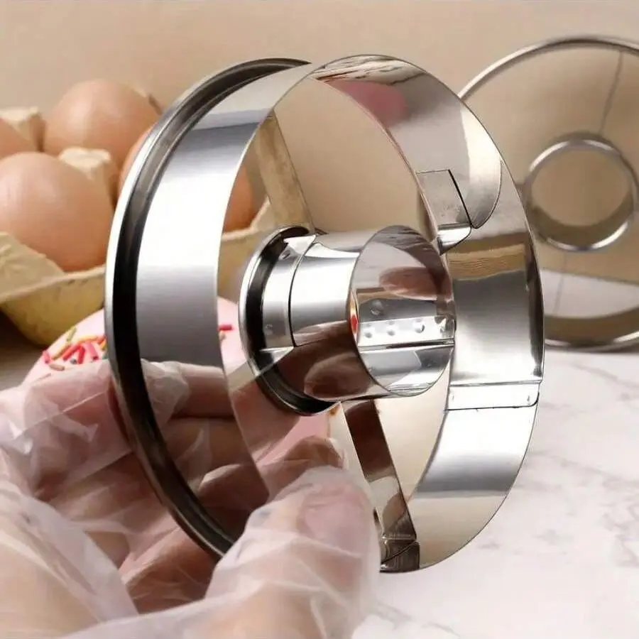 Durable Stainless Steel Donut Mold, Perfect for Homemade Donuts, Easy to Use and Clean, Ideal Kitchen Tool for Baking Enthusiasts, Baking Tools, Baking Utensils