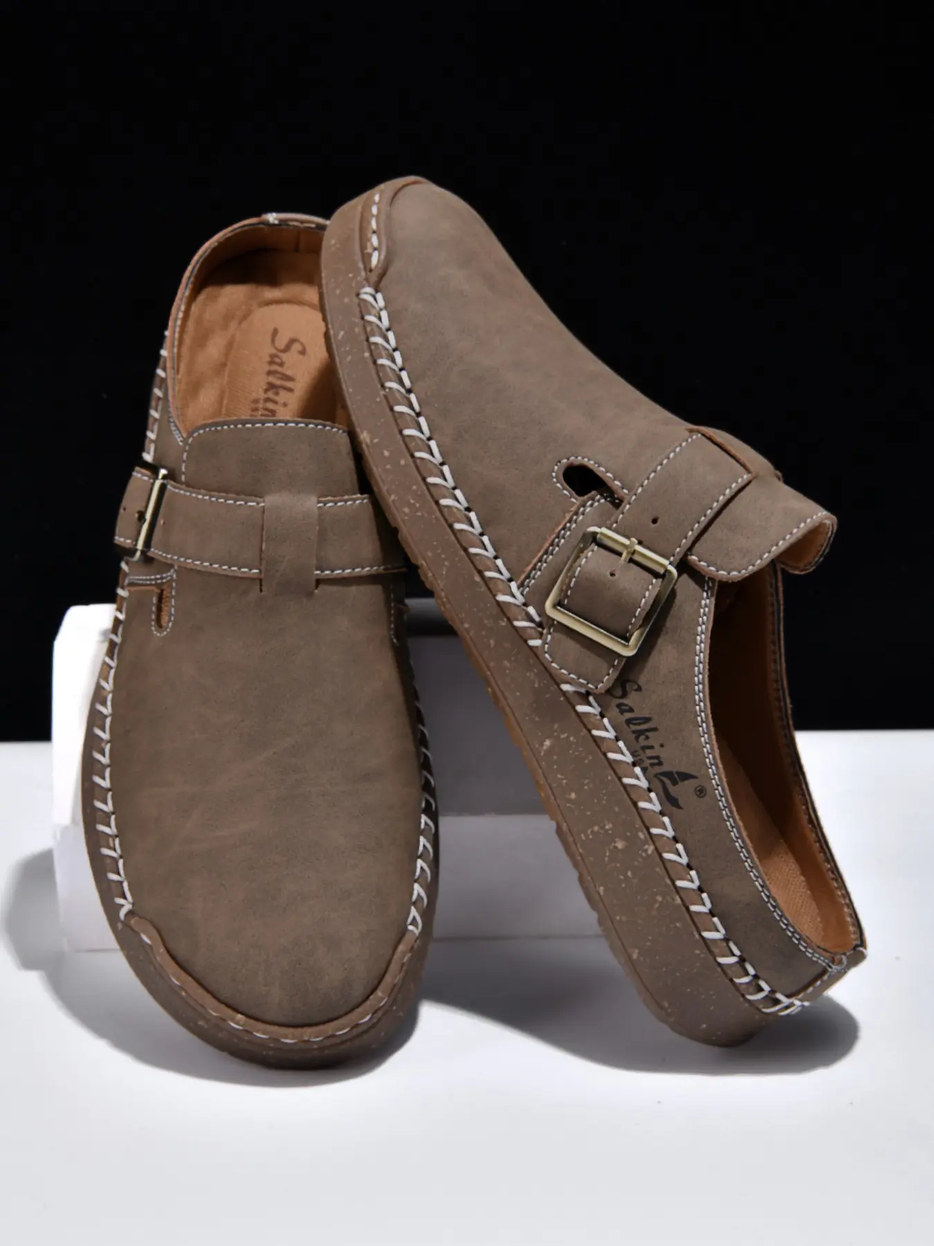 Men's Handmade Leather Clogs, Non-Slip Slip-On PU Leather Mules with Adjustable Buckle, Casual Slippers for Indoor & Outdoor