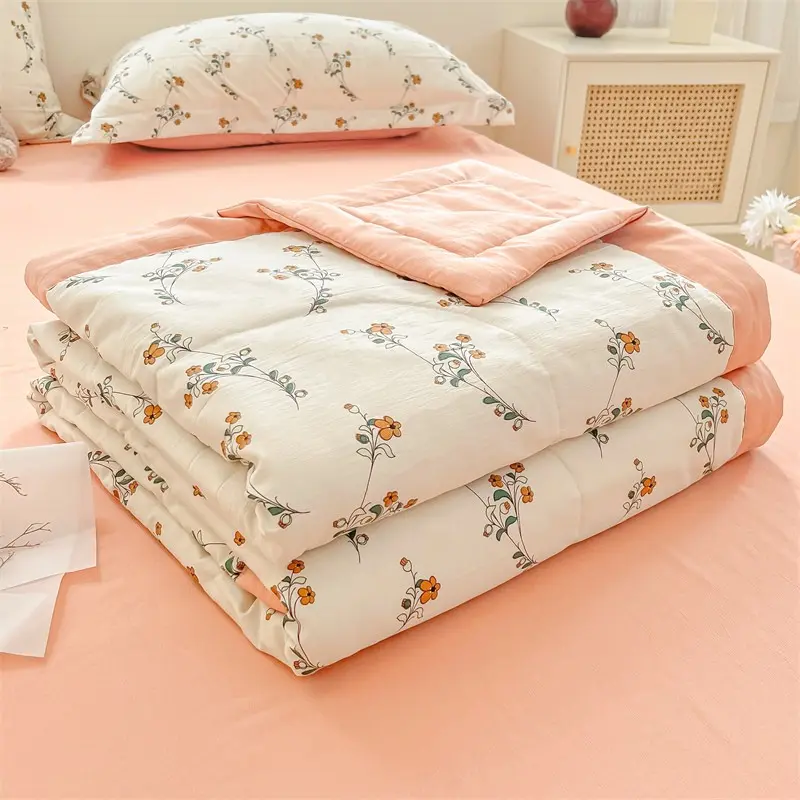 Floral Summer Quilt, Ultra Soft Air Conditioning Blanket, Lightweight Bedspread for Bedroom & Living Room, Ideal for Hot Weather