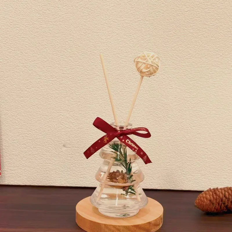 100ML Candleless Diffuser, Christmas Tree Design, Bedroom Home Air Freshener, Practical Gift with Box, Desktop Decorative Item