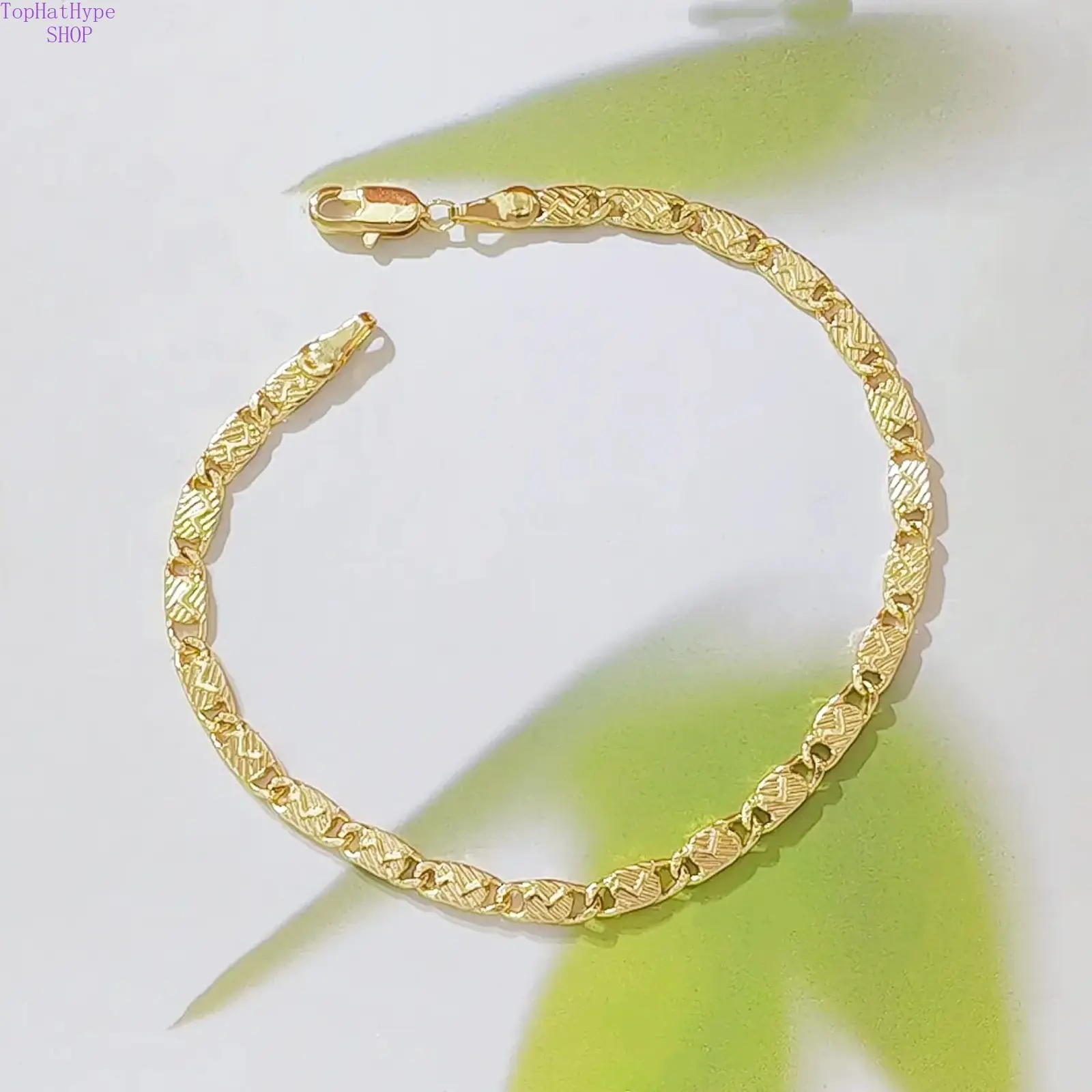 18K Gold Plated Textured Cuban Link Bracelet for Men Women, Diamond Cut Flat Curb Chain Wrist Bracelet, Classic Trendy Fashion Jewelry Gift