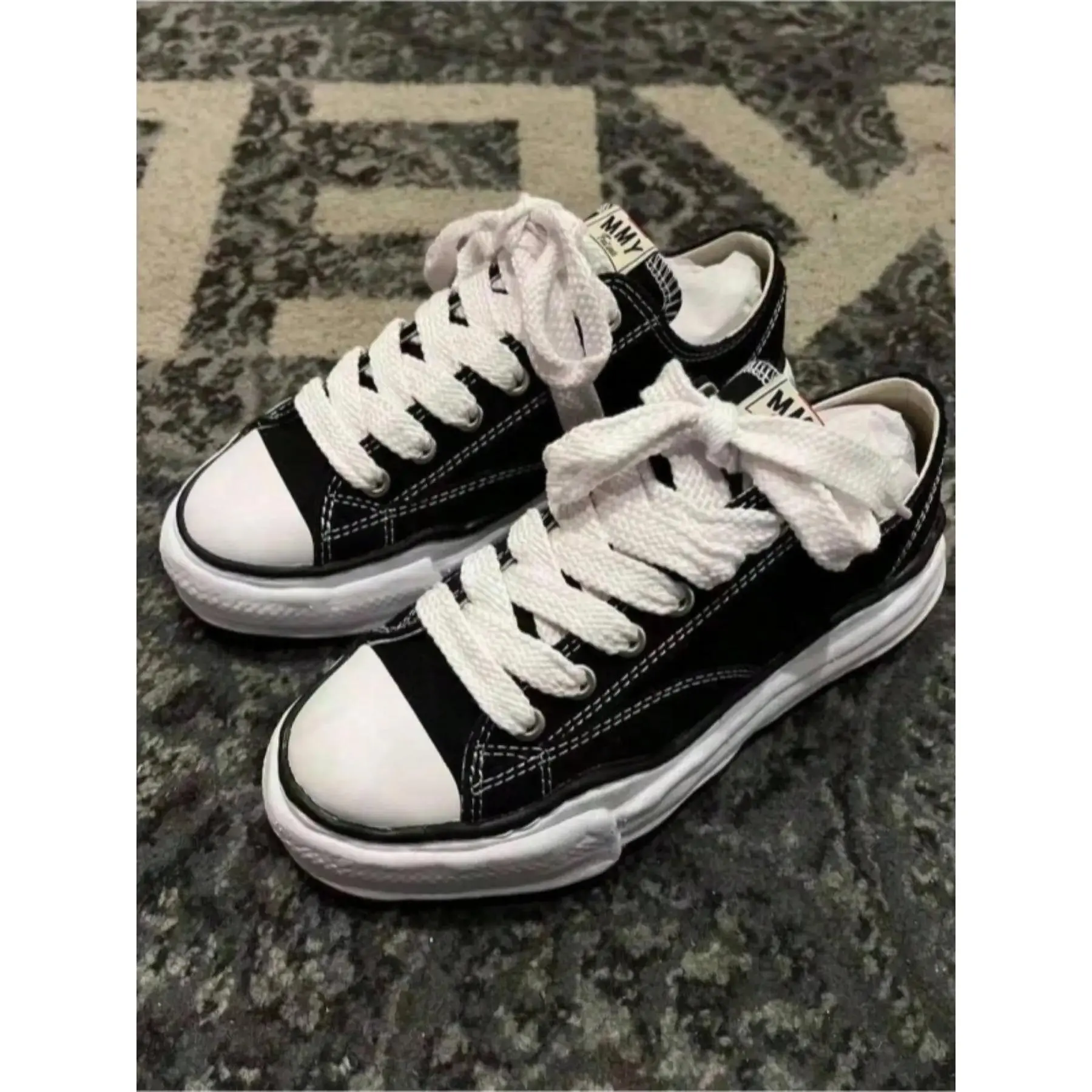 Fashion Y2K Platform Canvas Sneakers For Men & Women, Chunky Laces Low‑Top Design, Wavy Distorted Thick Sole Breathable Casual Streetwear For All Occasions
