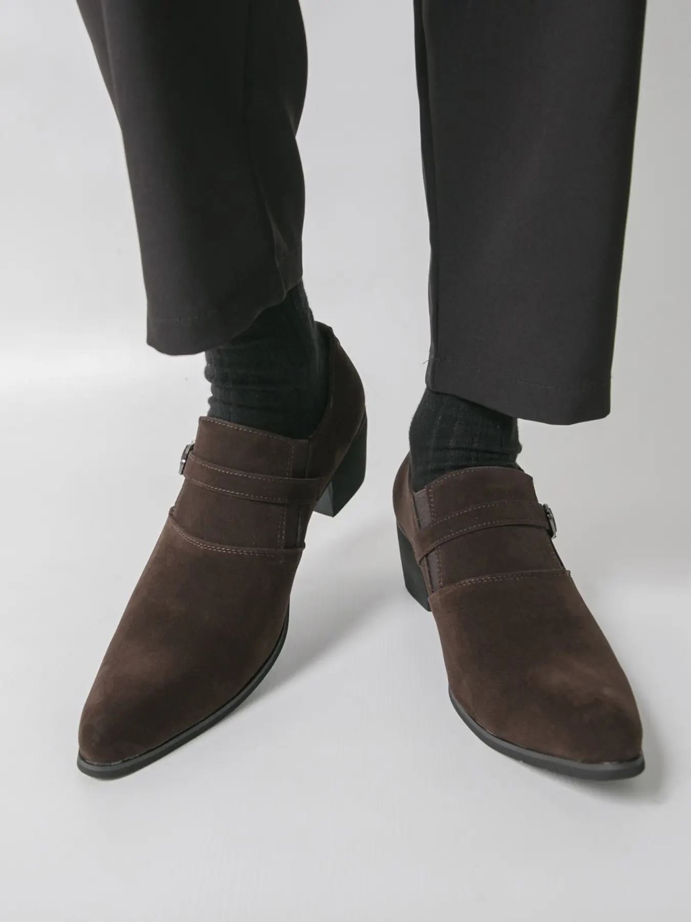 Men's Frosted High Heel Monk Strap Shoes, Buckle Pointed Toe Retro Luxury Business Casual Fashion Shoes, Stylish and Comfortable