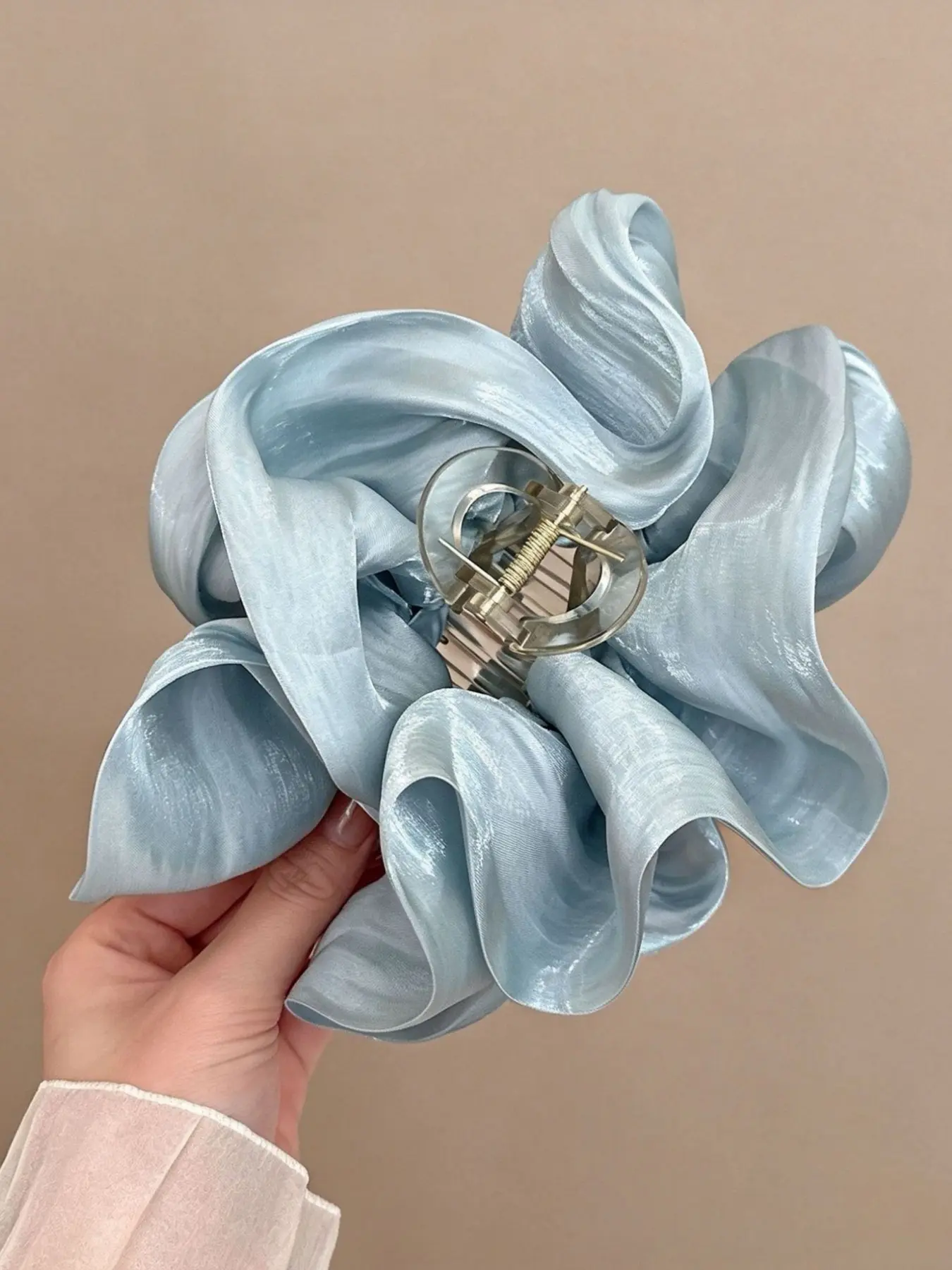 Single Piece Solid Color Glossy Pleated Hair Clip, Korean Style Soft Versatile Hair Accessory, Ponytail Holder, Fashionable Hair Clip, Hair Barrettes