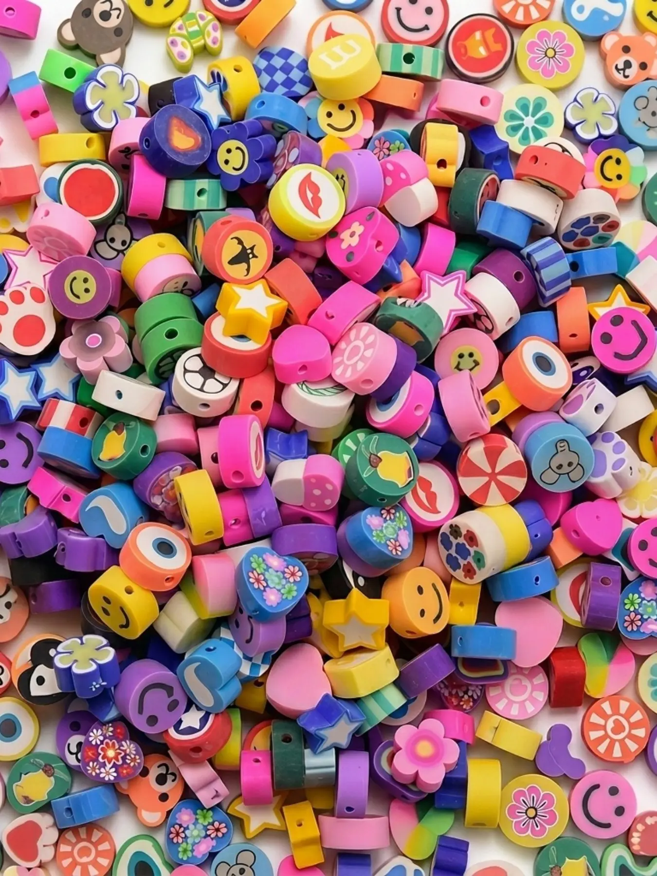 100pcs Mixed Pattern Soft Clay Heishi Beads, Bead Assortment, DIY Bohemian Jewelry Making Supplies, Flat Round Decorative Beads for Bracelets, Necklaces, Earrings