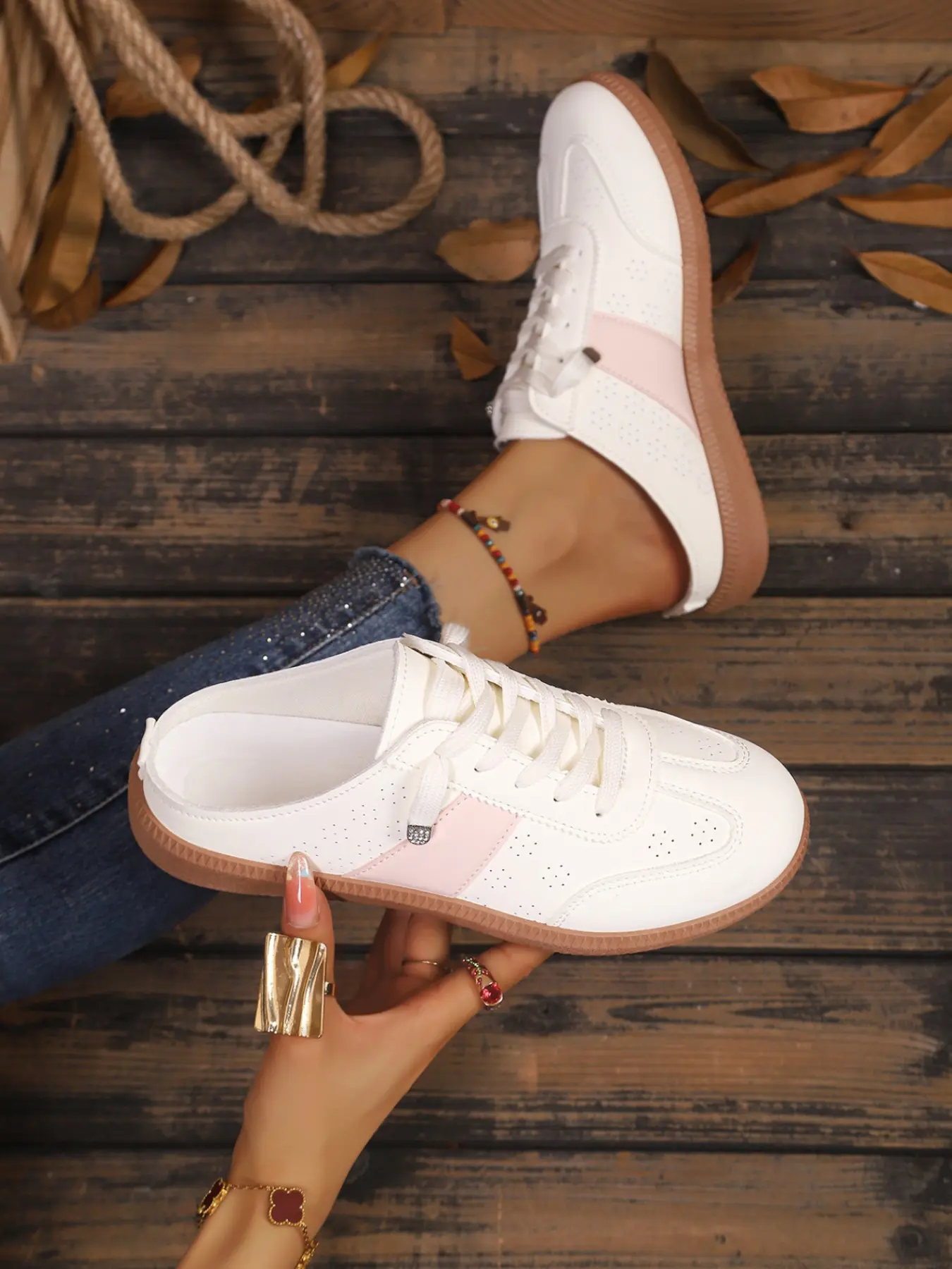 Women's Mules, PU Leather Mules, Breathable Sports Shoes, Slip-On Flat Sandals, Casual Half-Tab Shoes, Ventilated Summer Walking Shoes, Mule Flats