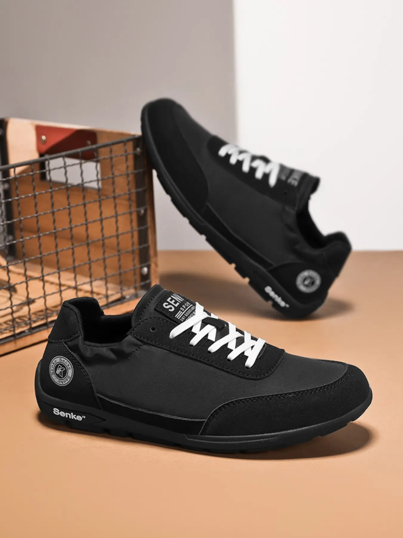 New Men's Korean Style All-Season Sports Shoes, Fashionable Breathable Low Top Sneakers, Flat Skateboard Shoes, Versatile Trendy Footwear