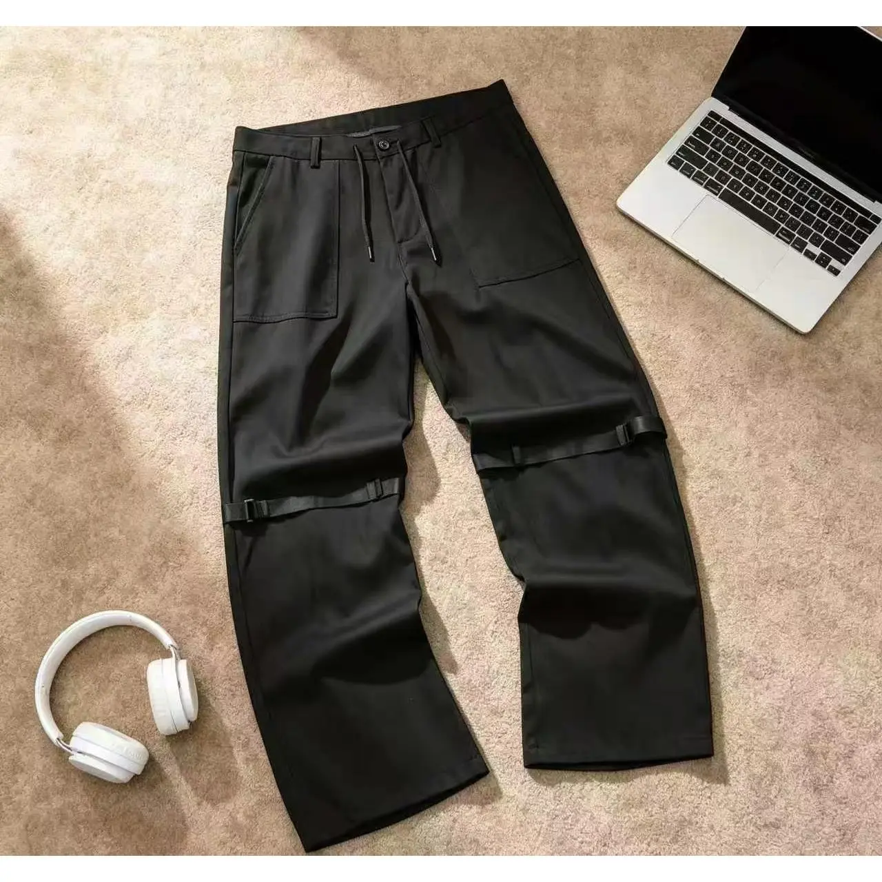 Men’s Black Buckle Strap Wide Leg Techwear Pants Y2K Cyber Streetwear Baggy Trousers 2026 Trend TikTok Viral, Parachute, Goth, Hip Hop, Korean Aesthetic
