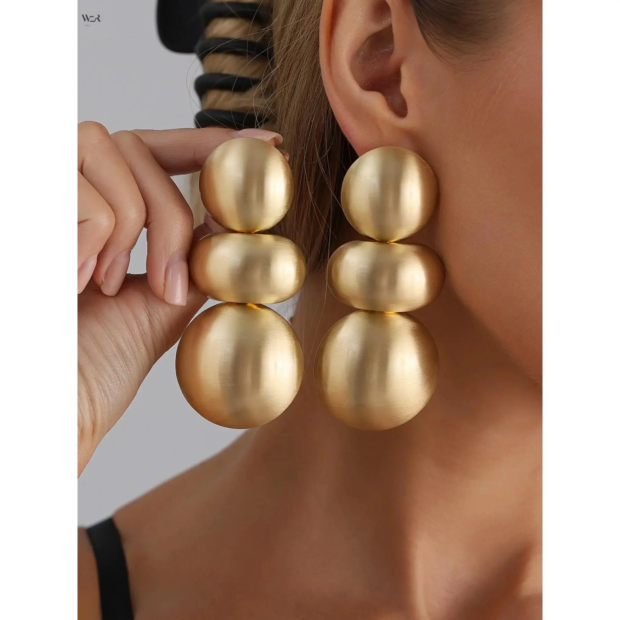 Gold Tone Stacked Sphere Ball Statement Earrings Large Oversized Bold Geometric Matte Finish 8.8cm Dramatic Heavyweight Party Evening Gift Women Girls Fashion Jewelry Accessory