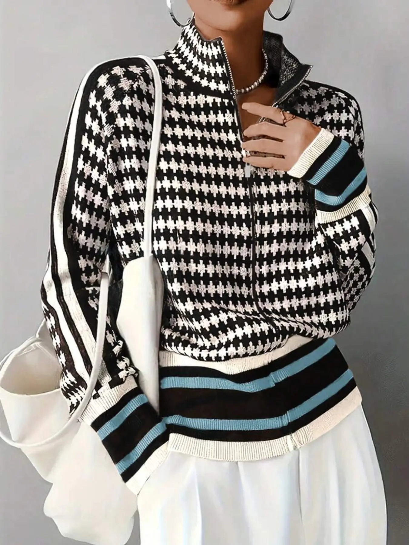 Elegant Plaid Patchwork Stand Collar Zipper Top, Fall Winter New Knit Cardigan, Loose Fit Slimming Commuter Jacket, Fashion Long Sleeve Knit Sweater